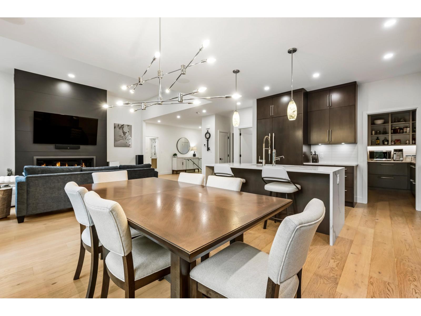 52810 BUNKER ROAD, Rosedale, Chilliwack