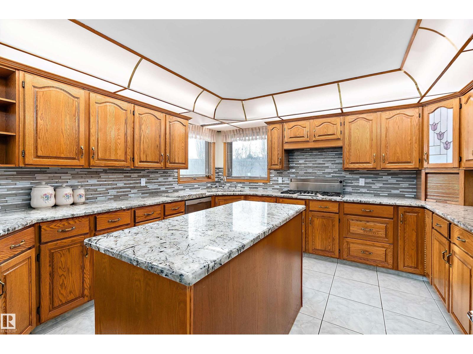 93 CORMACK CR NW, Edmonton