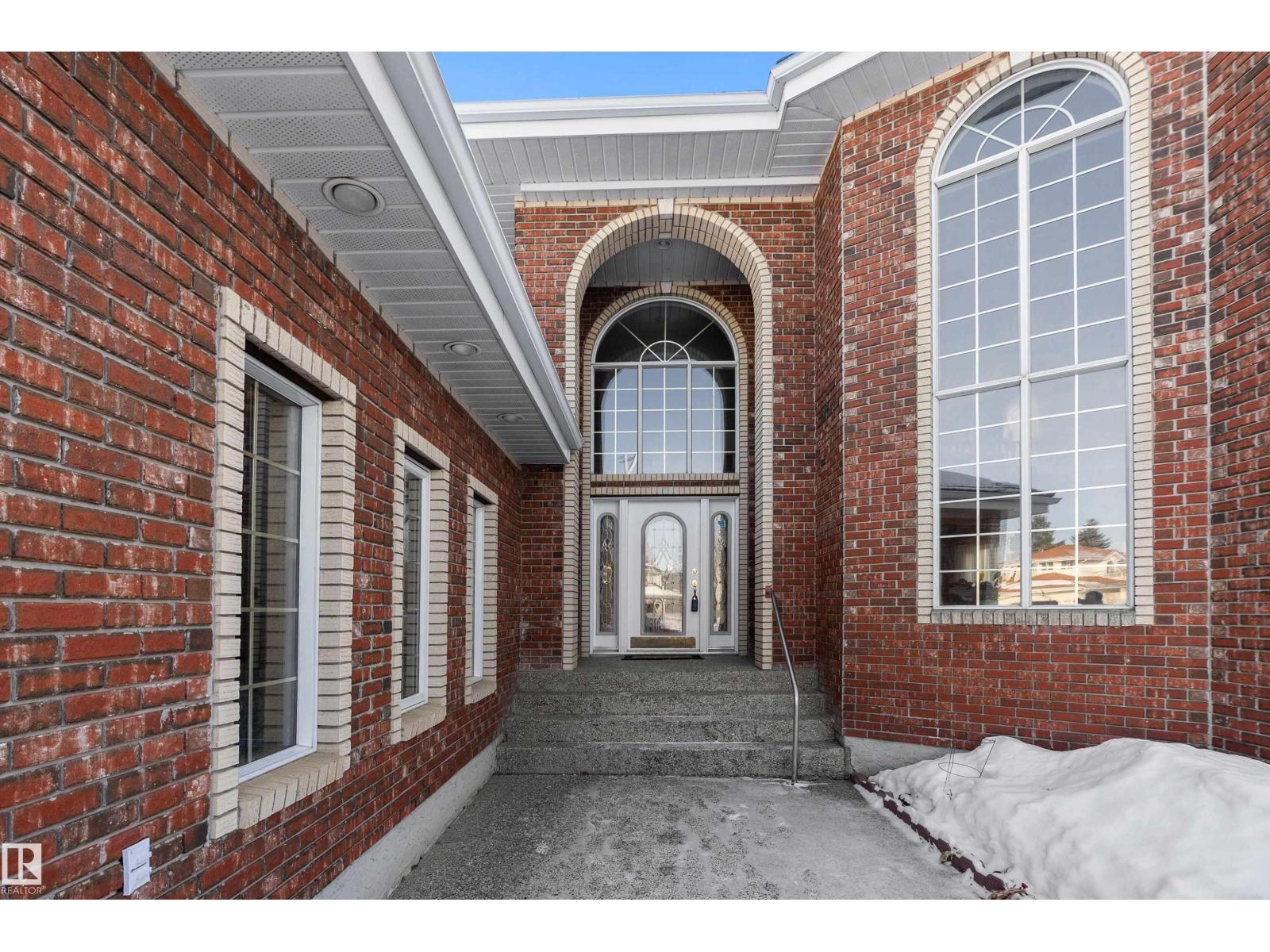 93 CORMACK CR NW, Edmonton