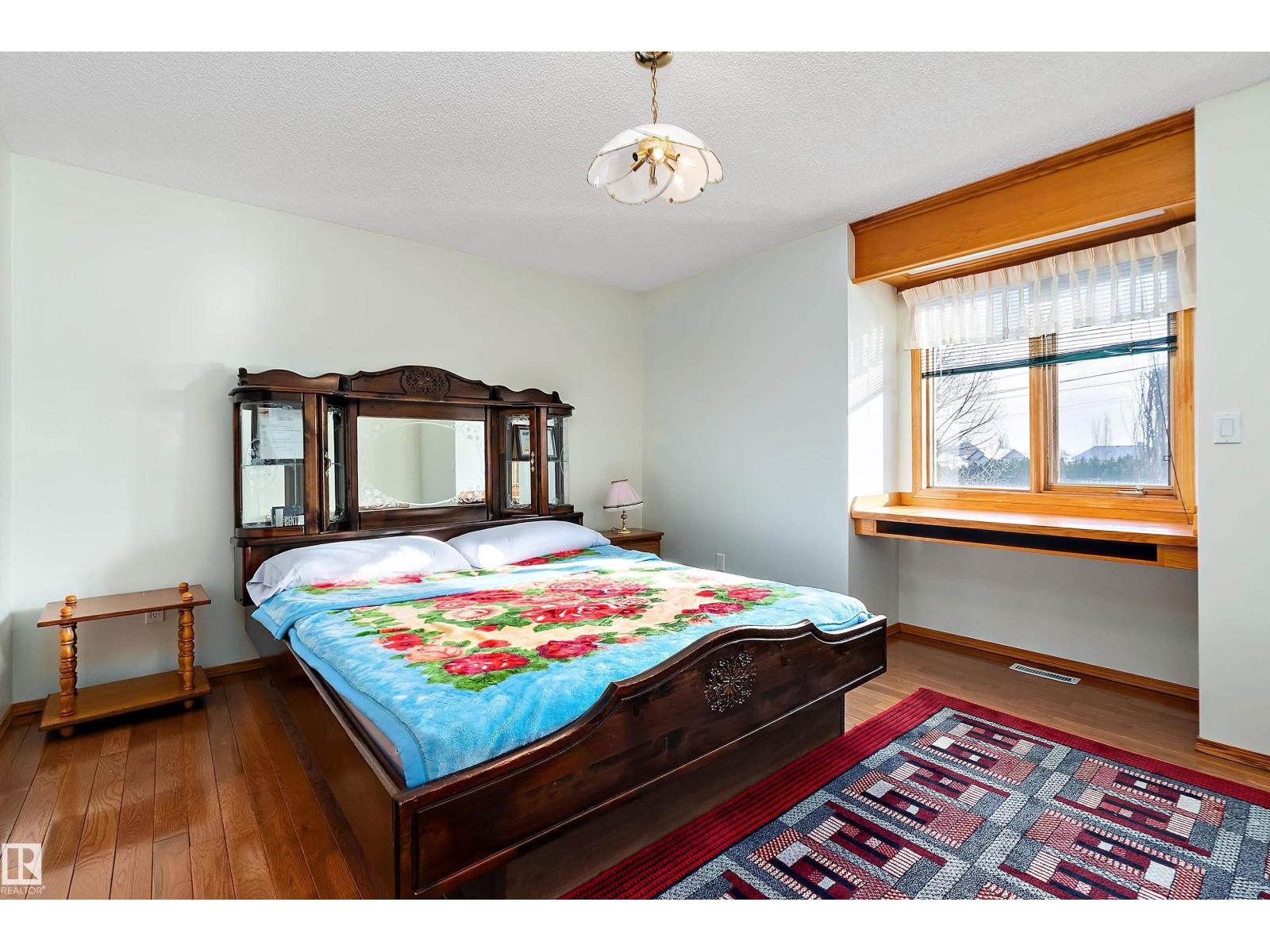 93 CORMACK CR NW, Edmonton