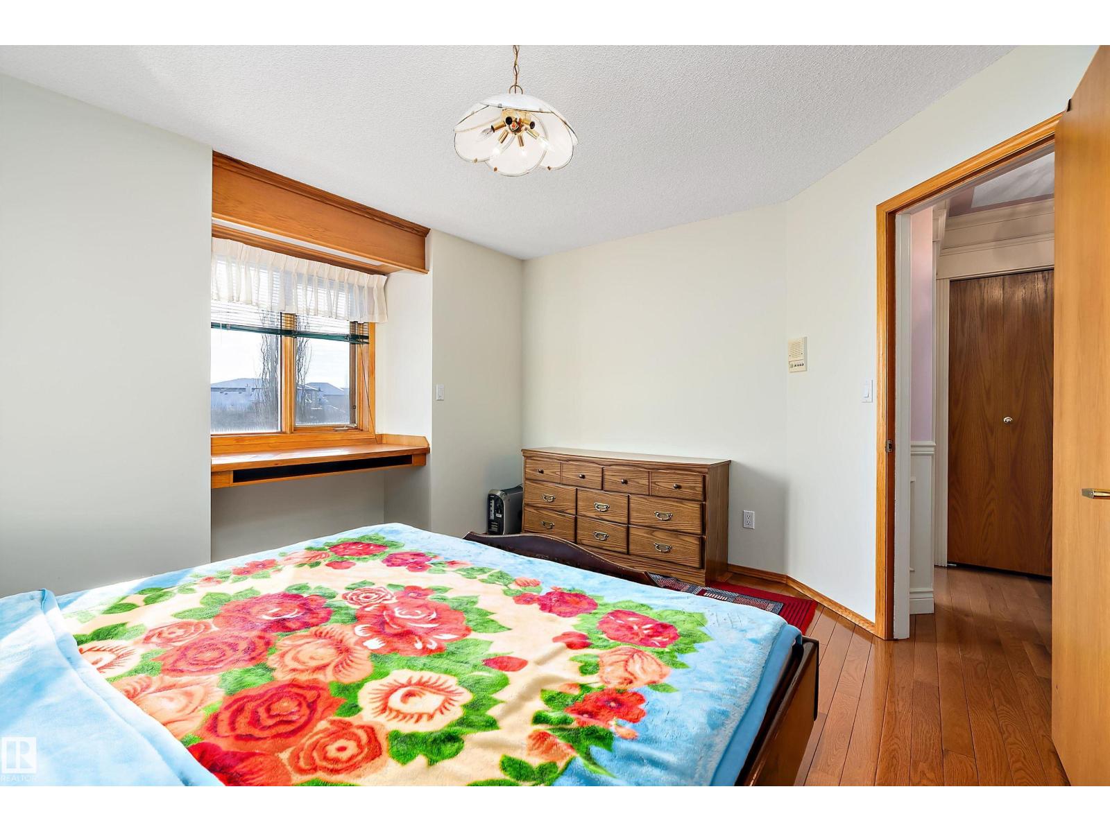 93 CORMACK CR NW, Edmonton