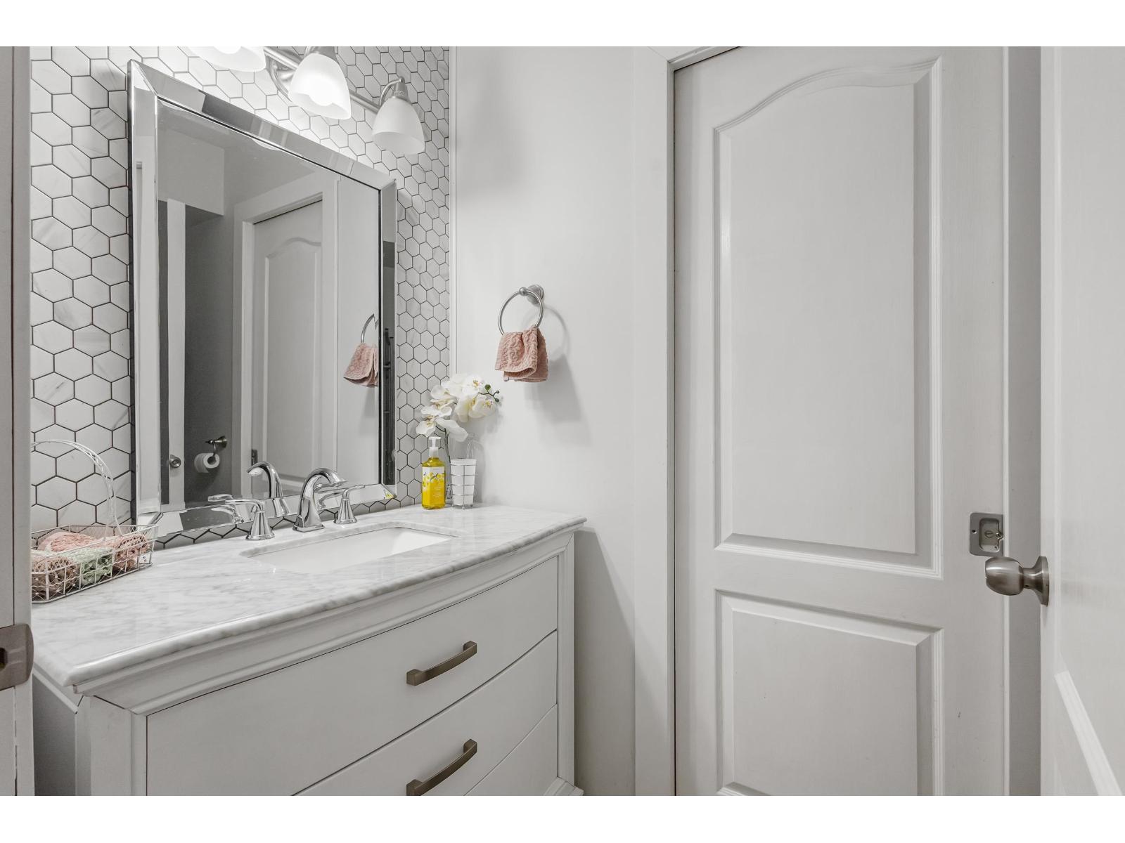 103 1275 SCOTT DRIVE, Hope, Hope