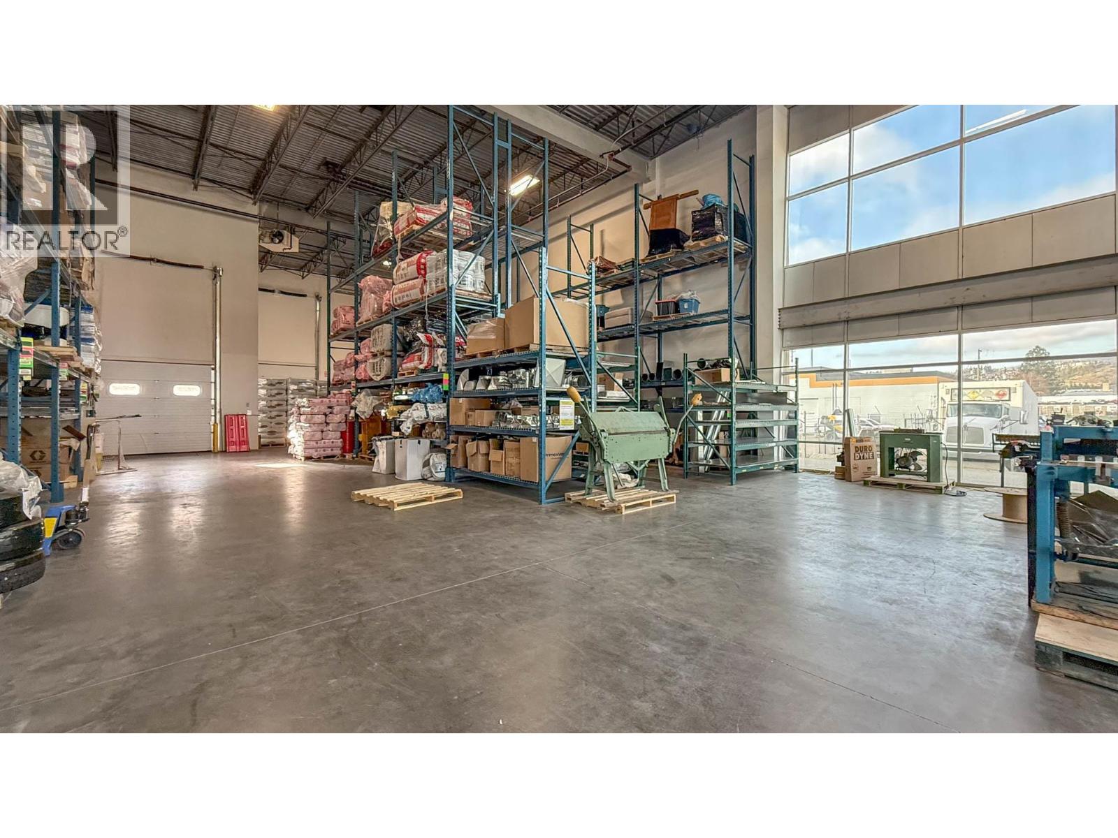  1445 Stevens Road, West Kelowna