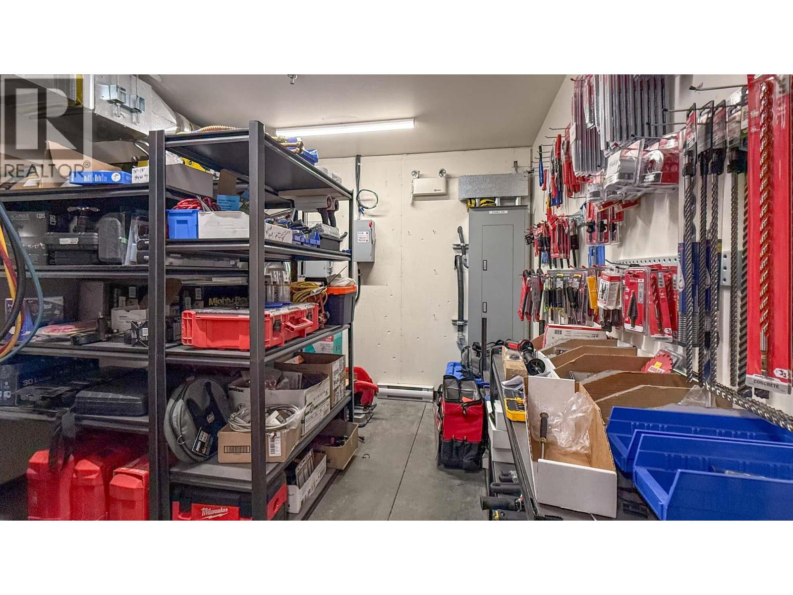  1445 Stevens Road, West Kelowna