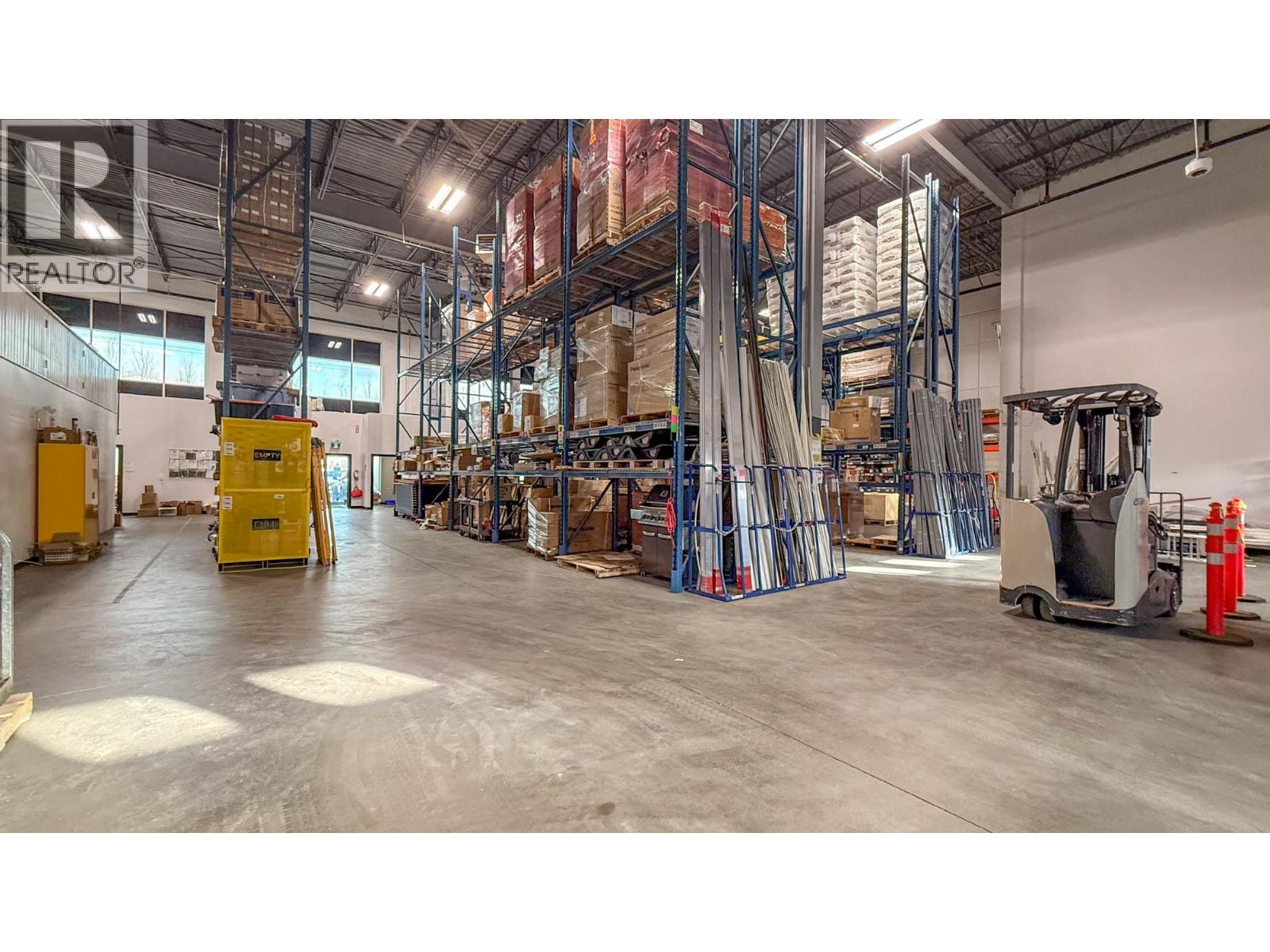  1445 Stevens Road, West Kelowna