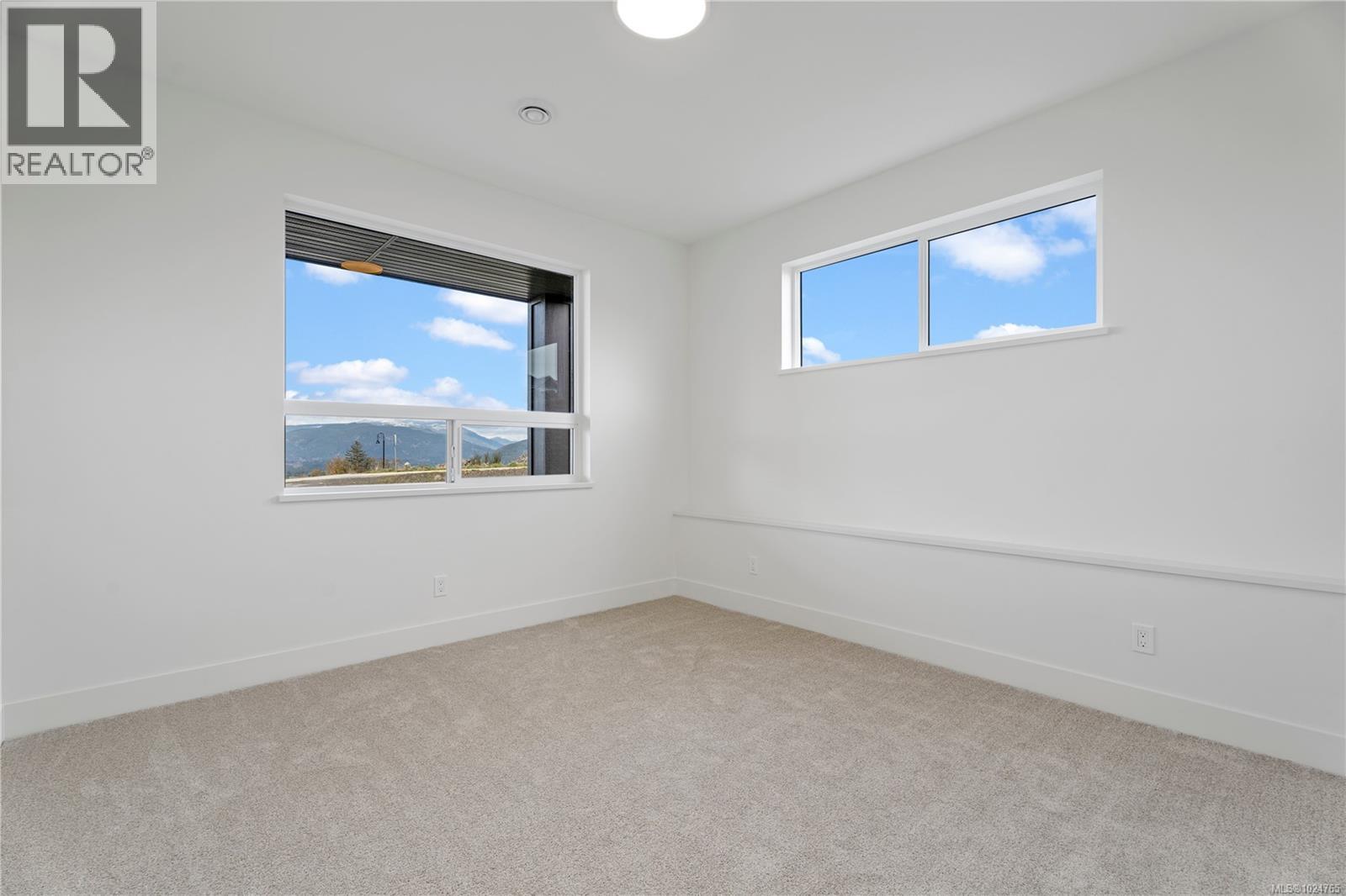 #113 3116 WOODRUSH DR - 29