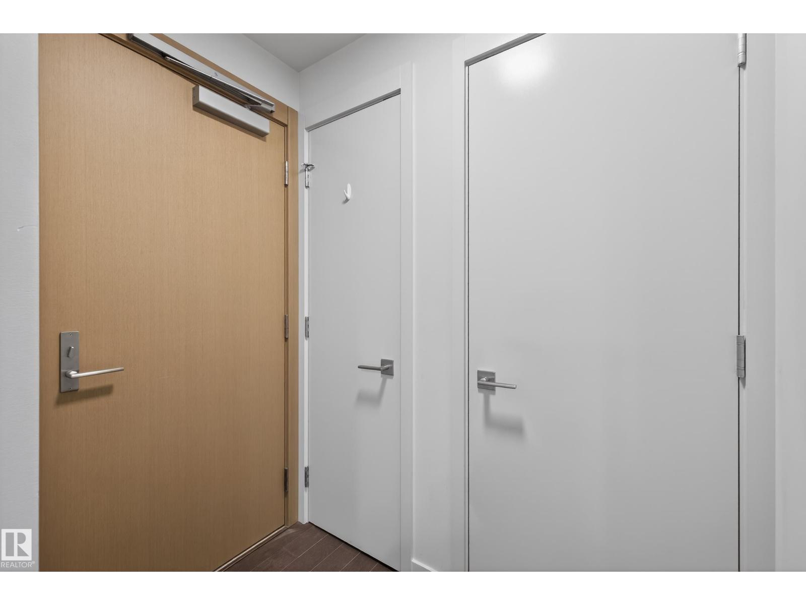 #2609 10360 102 ST NW - 22