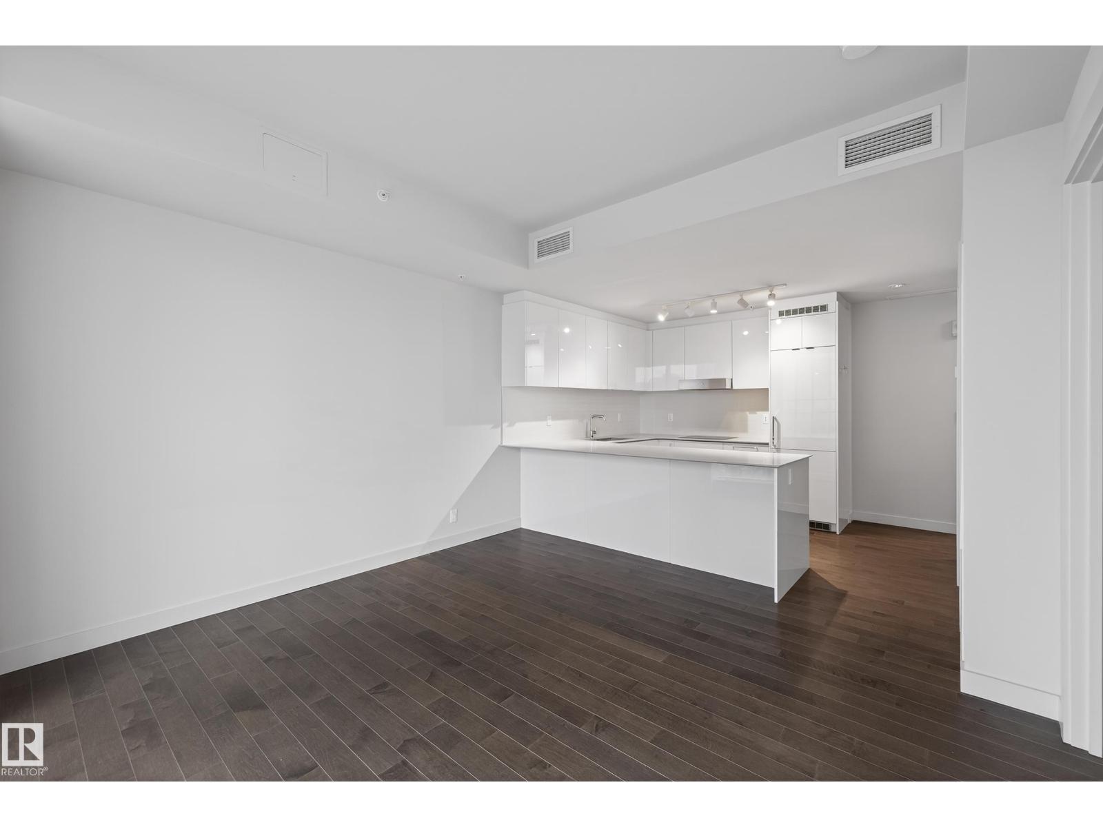 #2609 10360 102 ST NW - 13