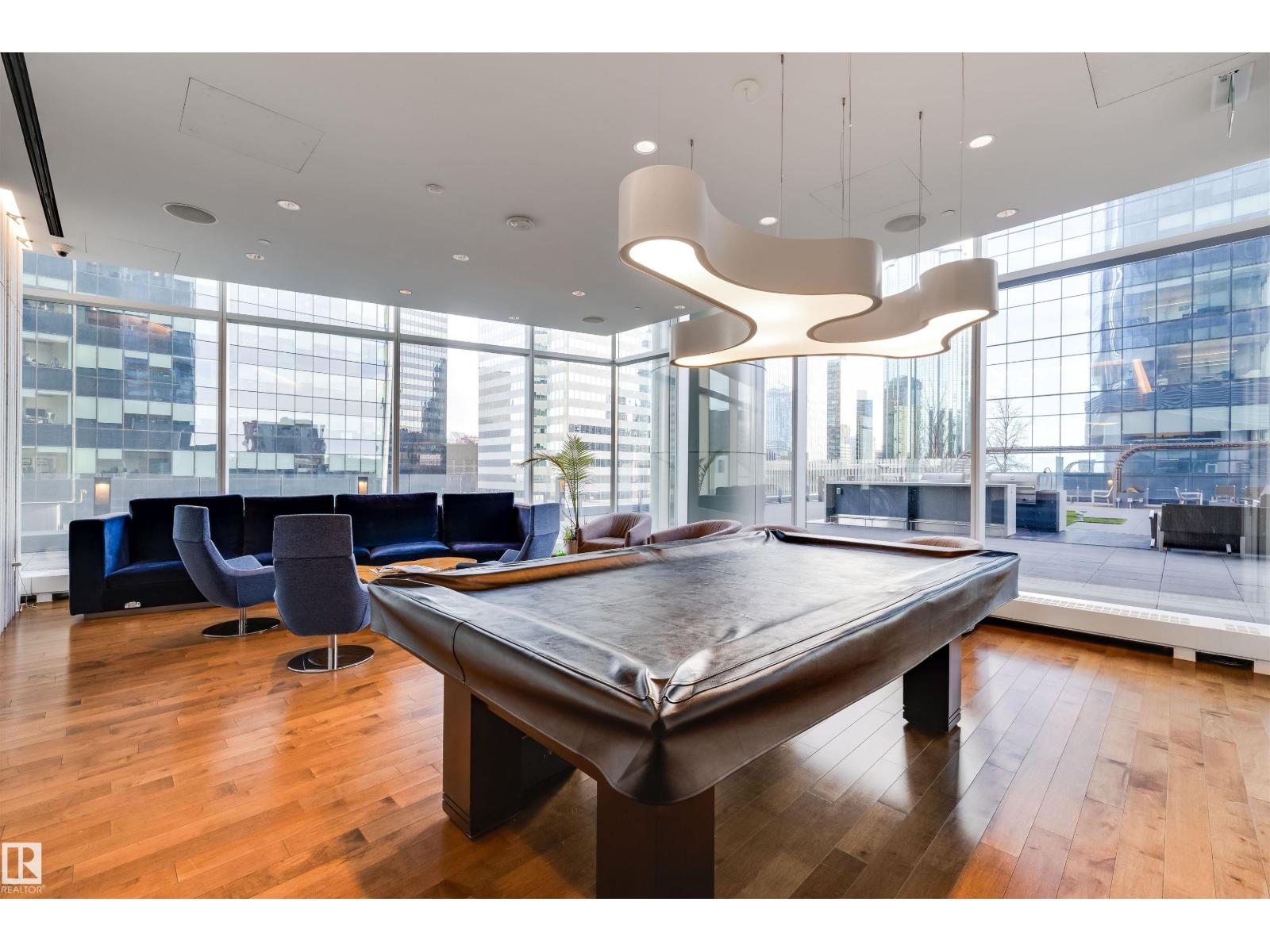 #2609 10360 102 ST NW - 25