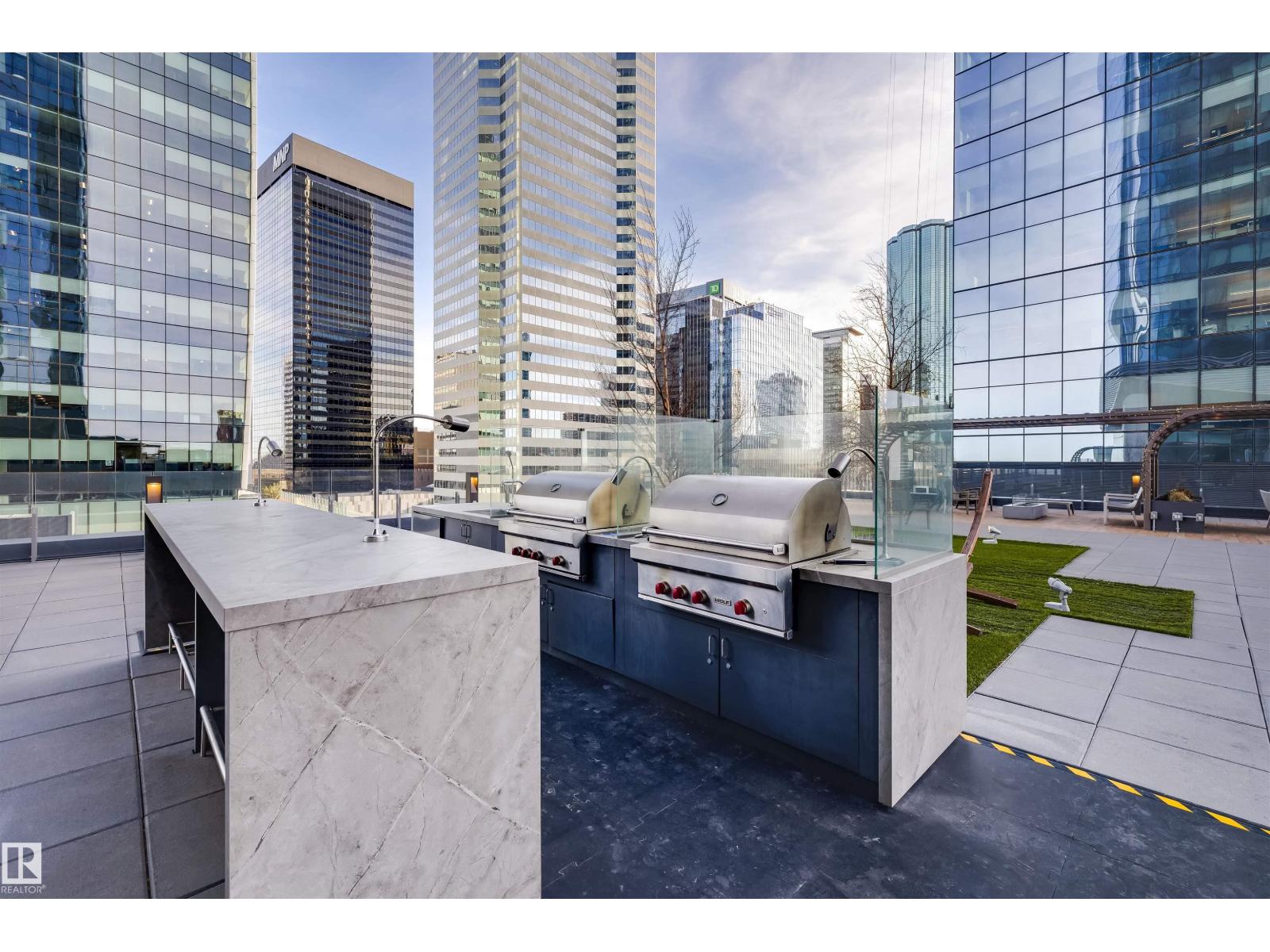 #2609 10360 102 ST NW - 30