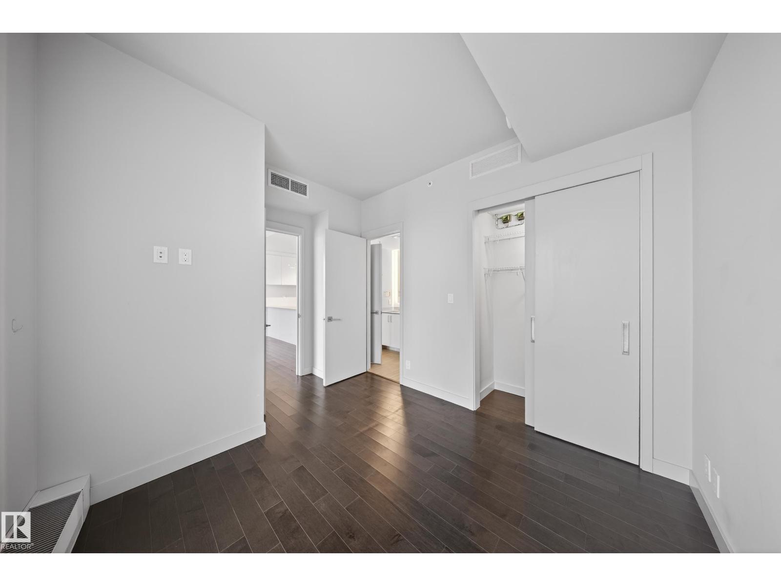 #2609 10360 102 ST NW - 19