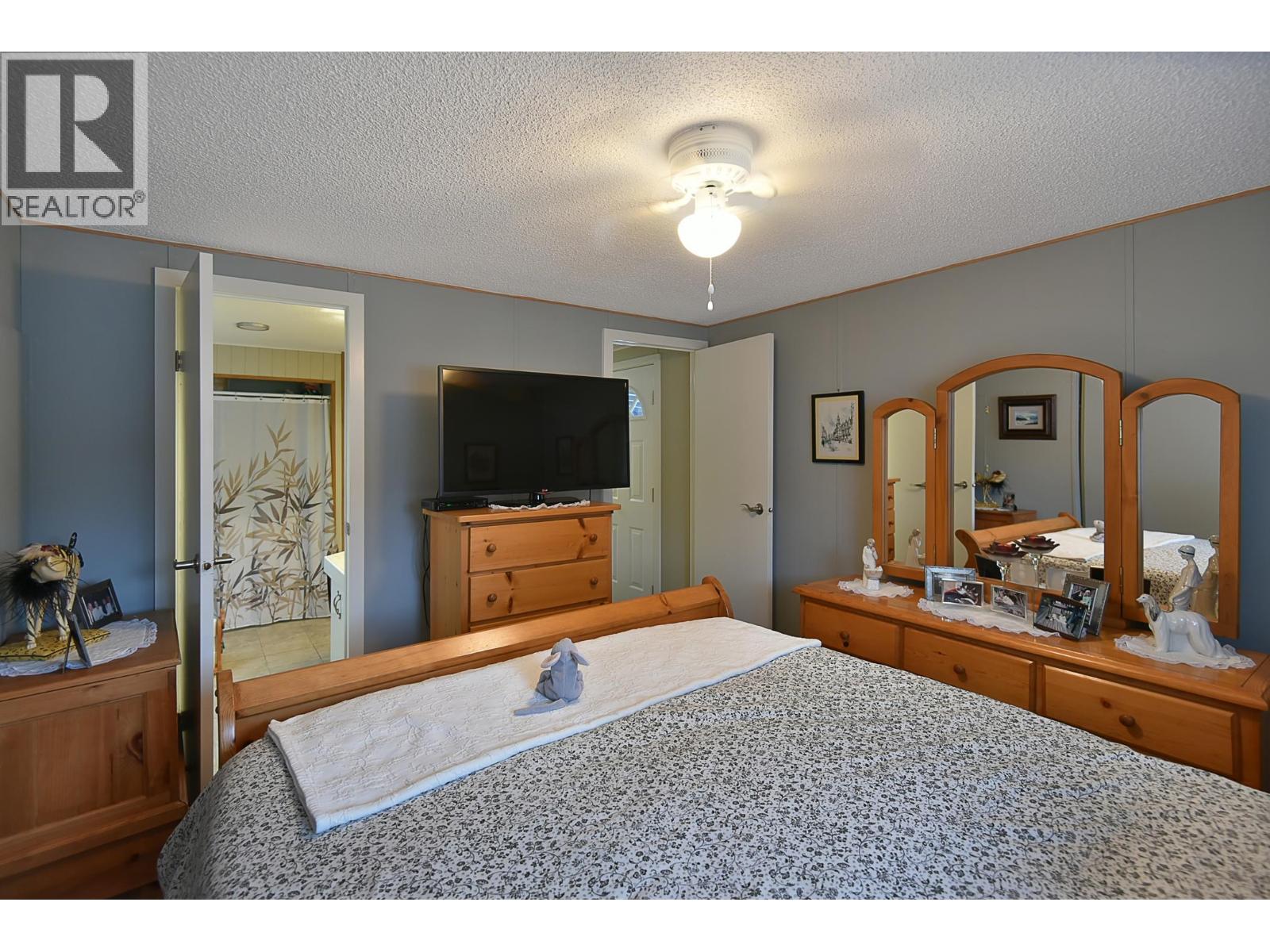 12 5575 MASON ROAD, Sechelt