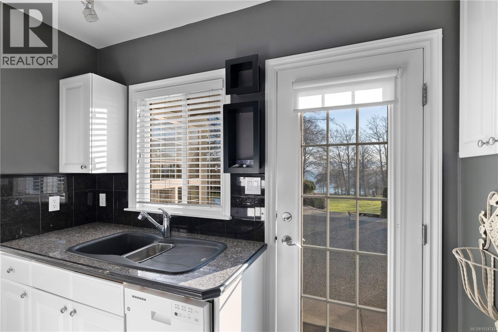  4690 Otter Point Place, Sooke