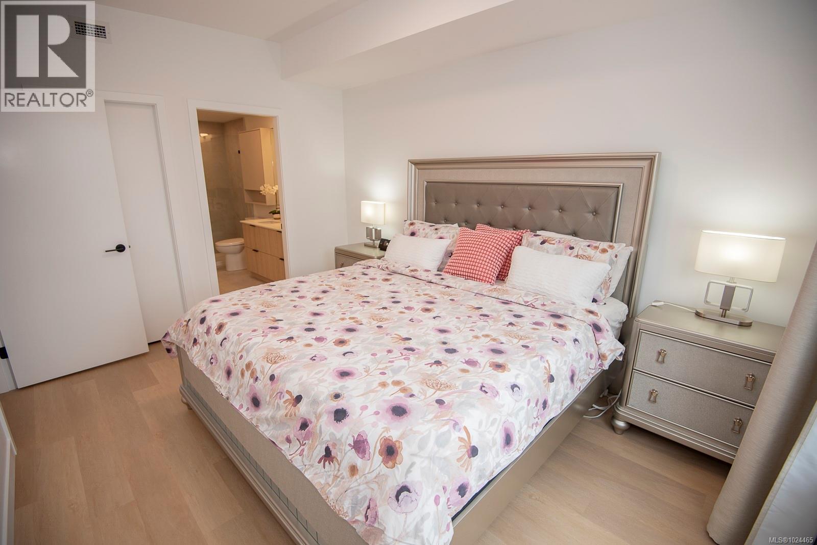 300 3564A Ryder Hesjedal Way, Colwood