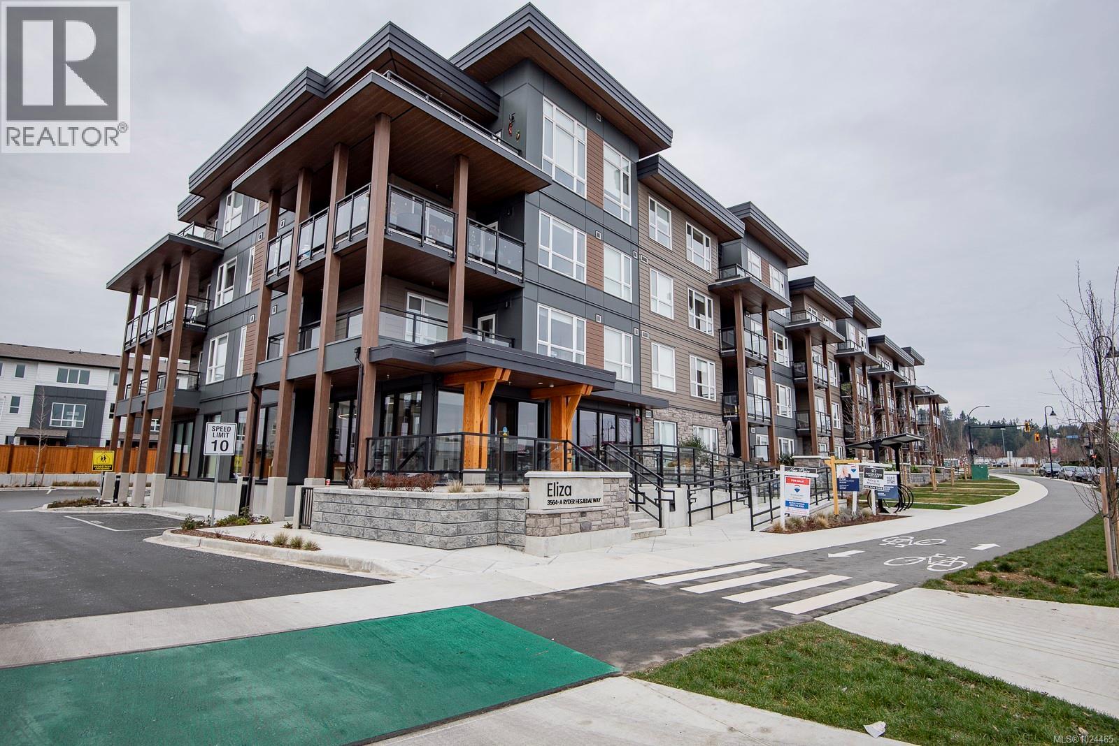 300 3564A Ryder Hesjedal Way, Colwood