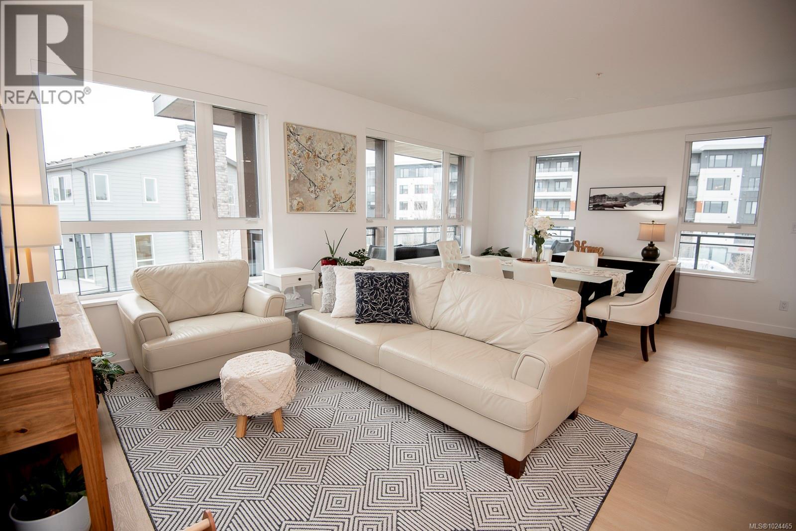 300 3564A Ryder Hesjedal Way, Colwood