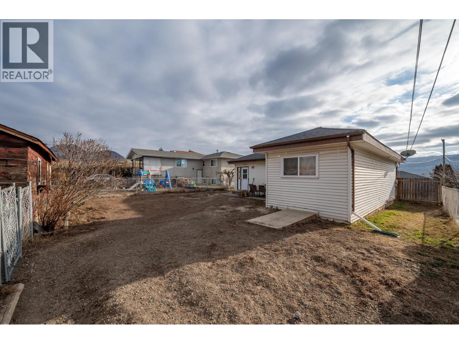 1040 MONCTON Avenue - 18