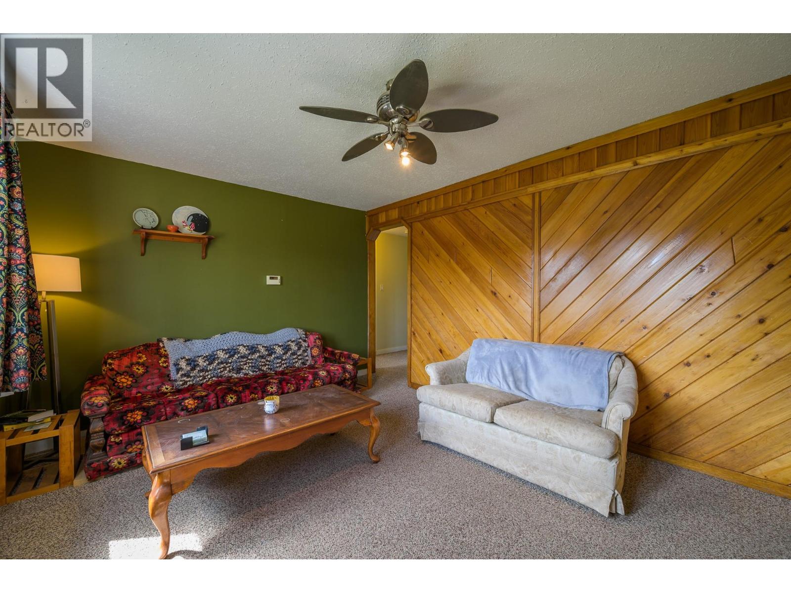 1040 MONCTON Avenue, Kamloops