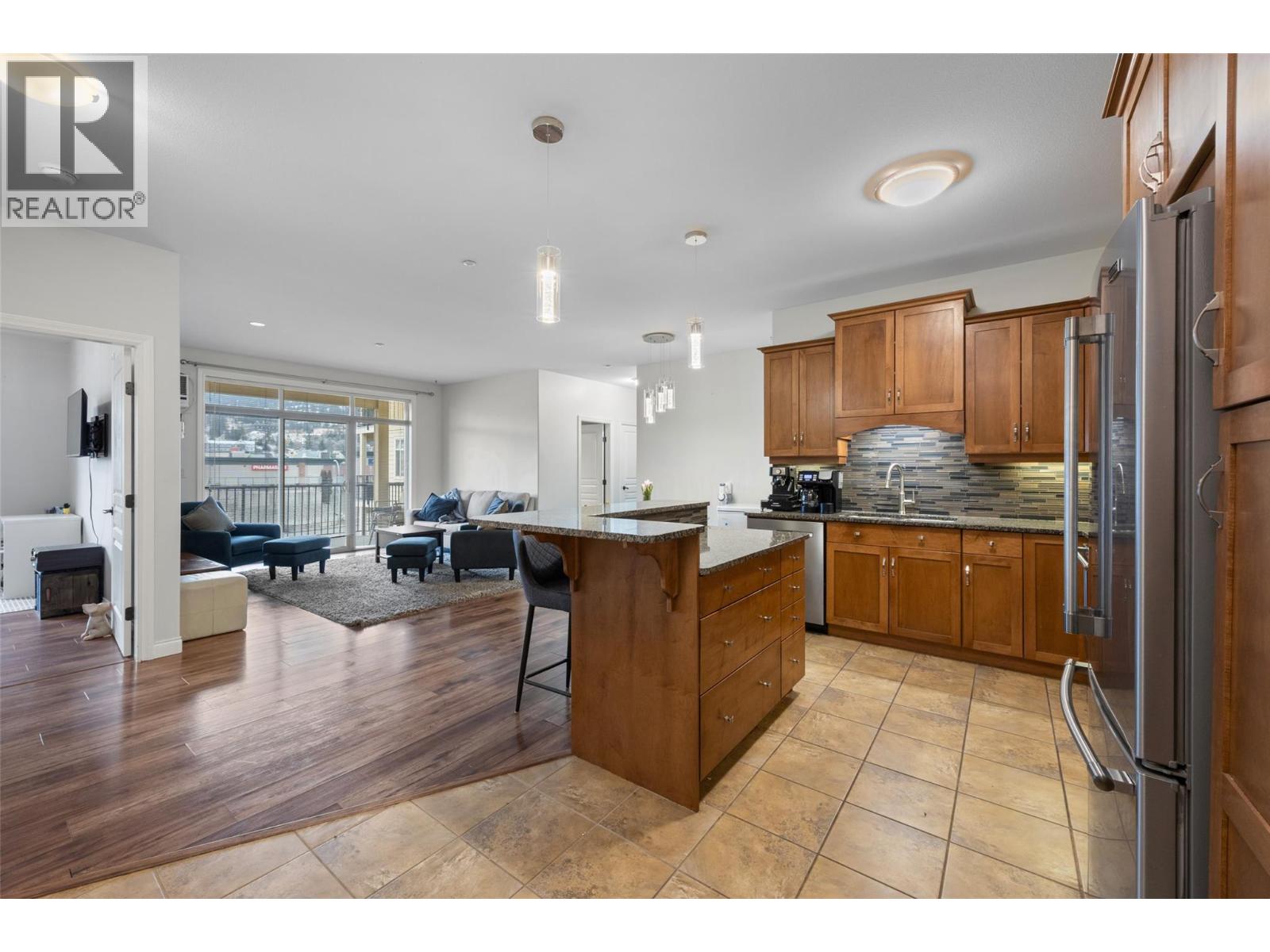 1390 HILLSIDE Drive Unit# 214, Kamloops