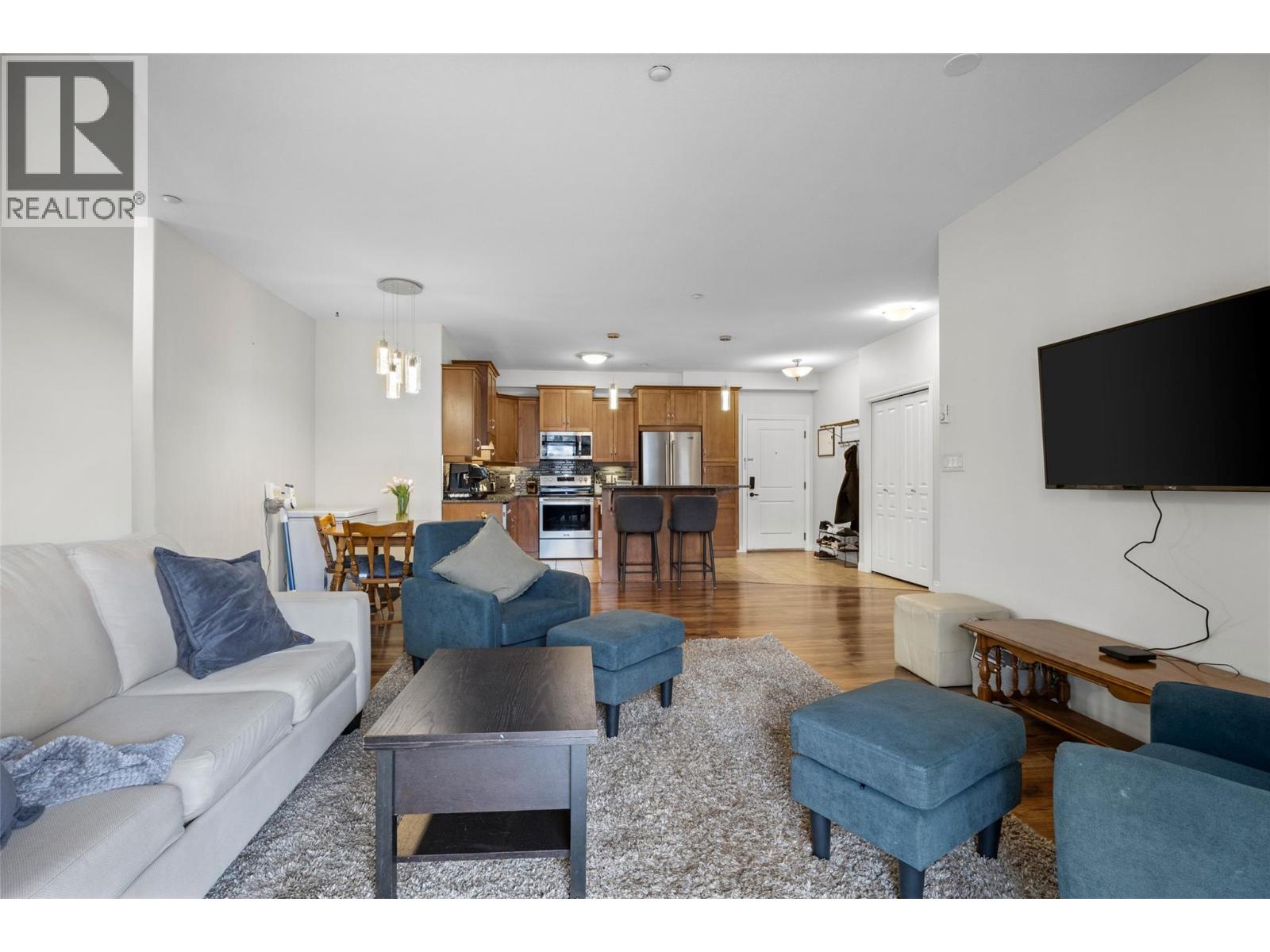 1390 HILLSIDE Drive Unit# 214, Kamloops