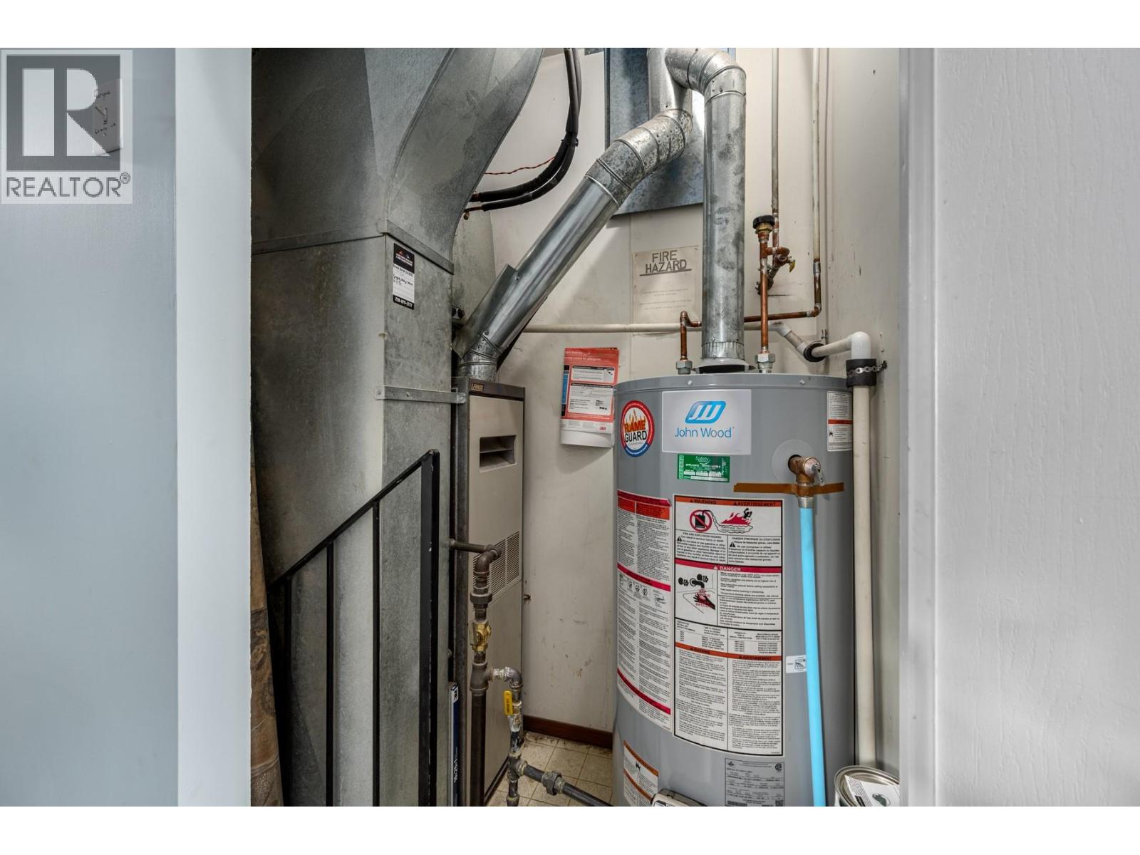 1750 Summit Drive Drive Unit# 80, Kamloops