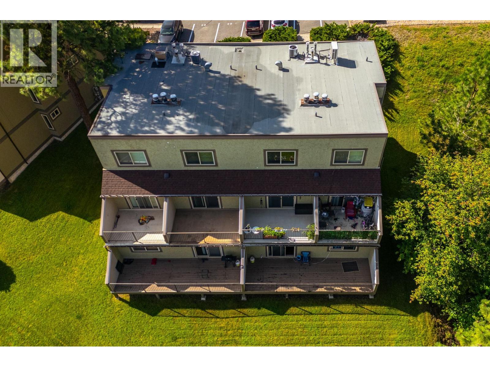 1750 Summit Drive Drive Unit# 80, Kamloops