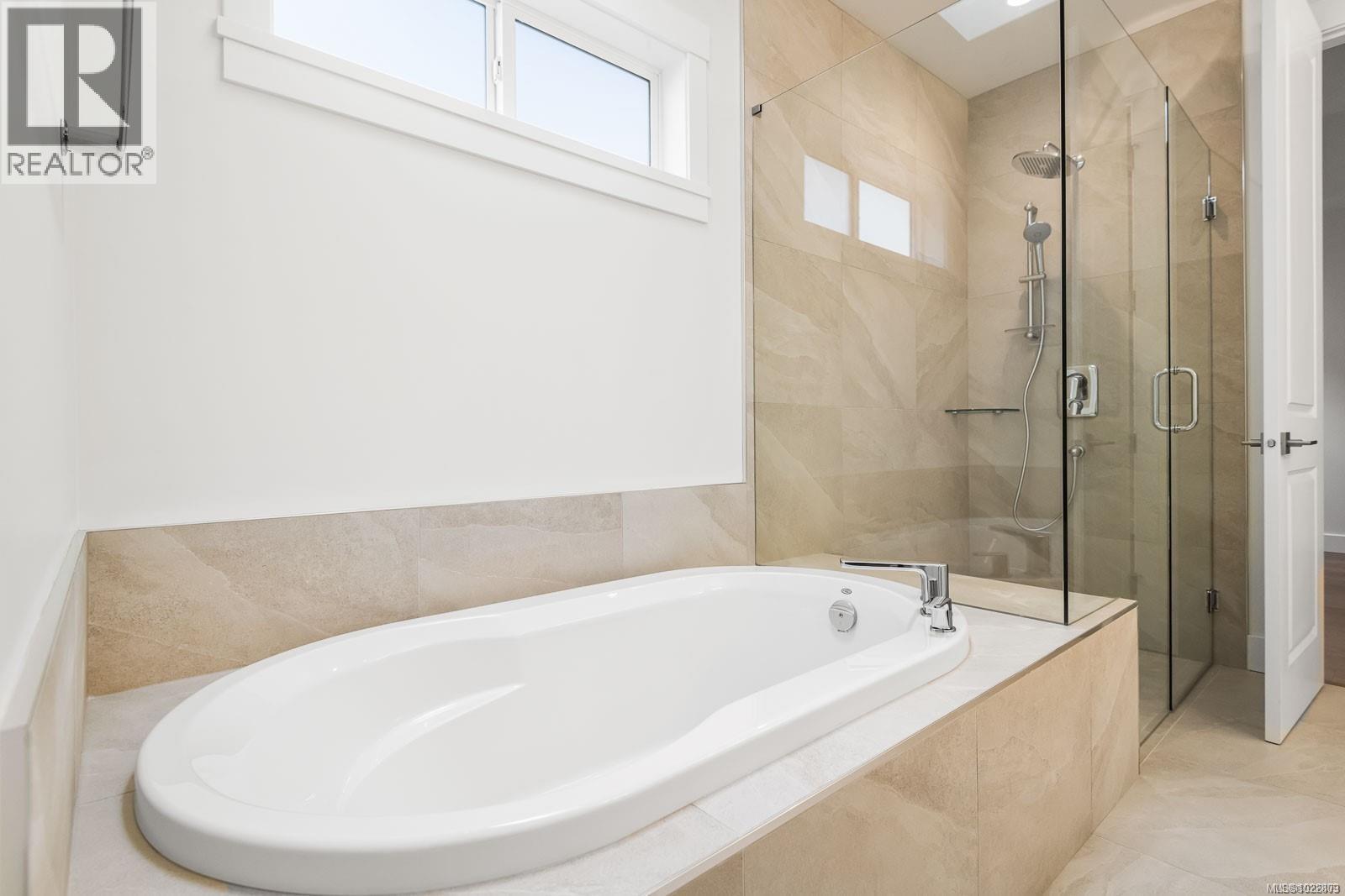 908 Ridgeline Blvd, Parksville