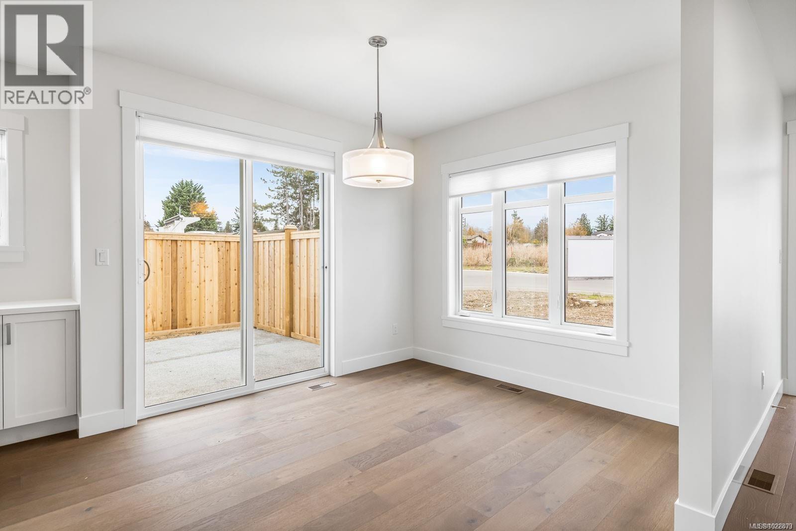 908 Ridgeline Blvd - 32