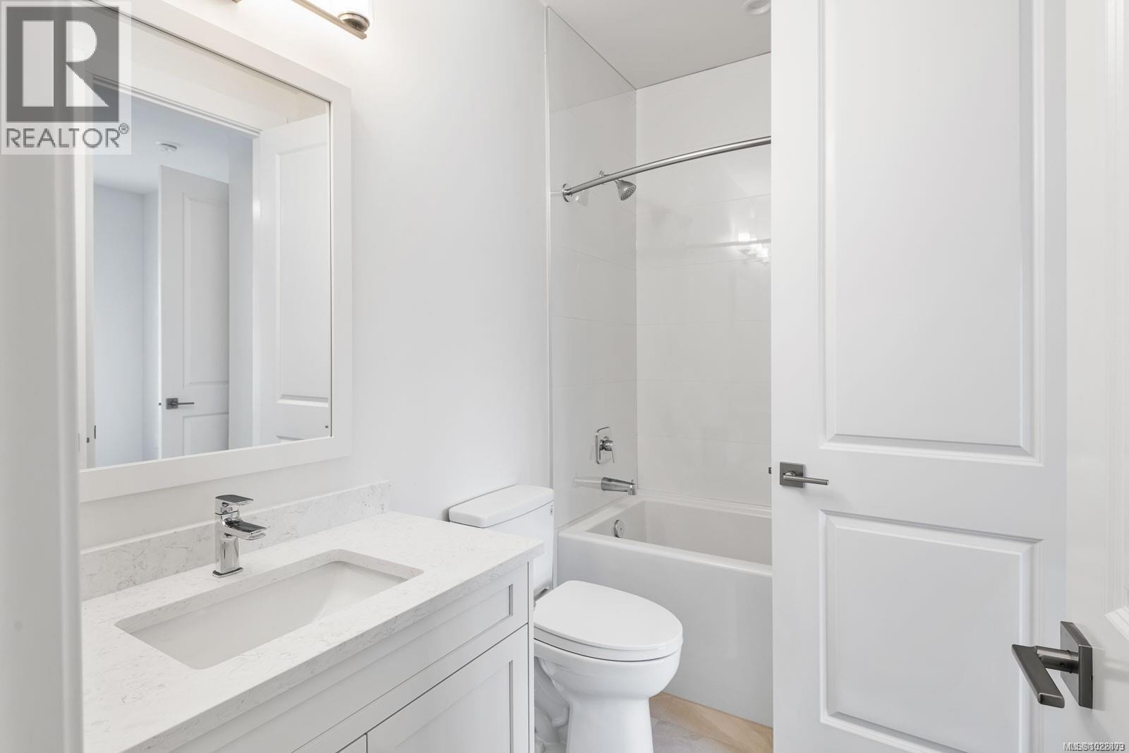 908 Ridgeline Blvd, Parksville