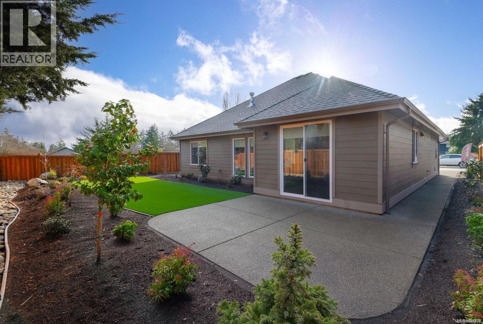 908 Ridgeline Blvd, Parksville