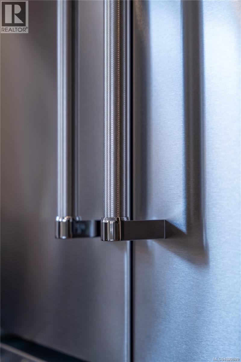 908 Ridgeline Blvd, Parksville