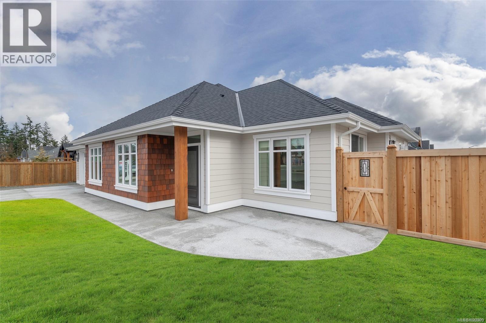 908 Ridgeline Blvd, Parksville