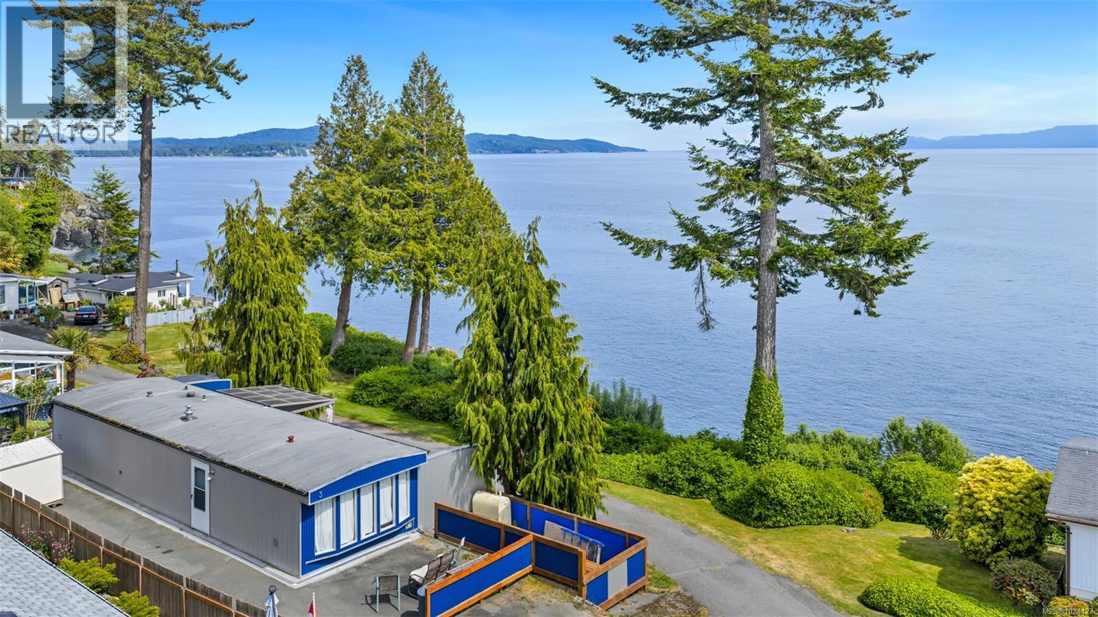 3 8177 West Coast Road, Sooke