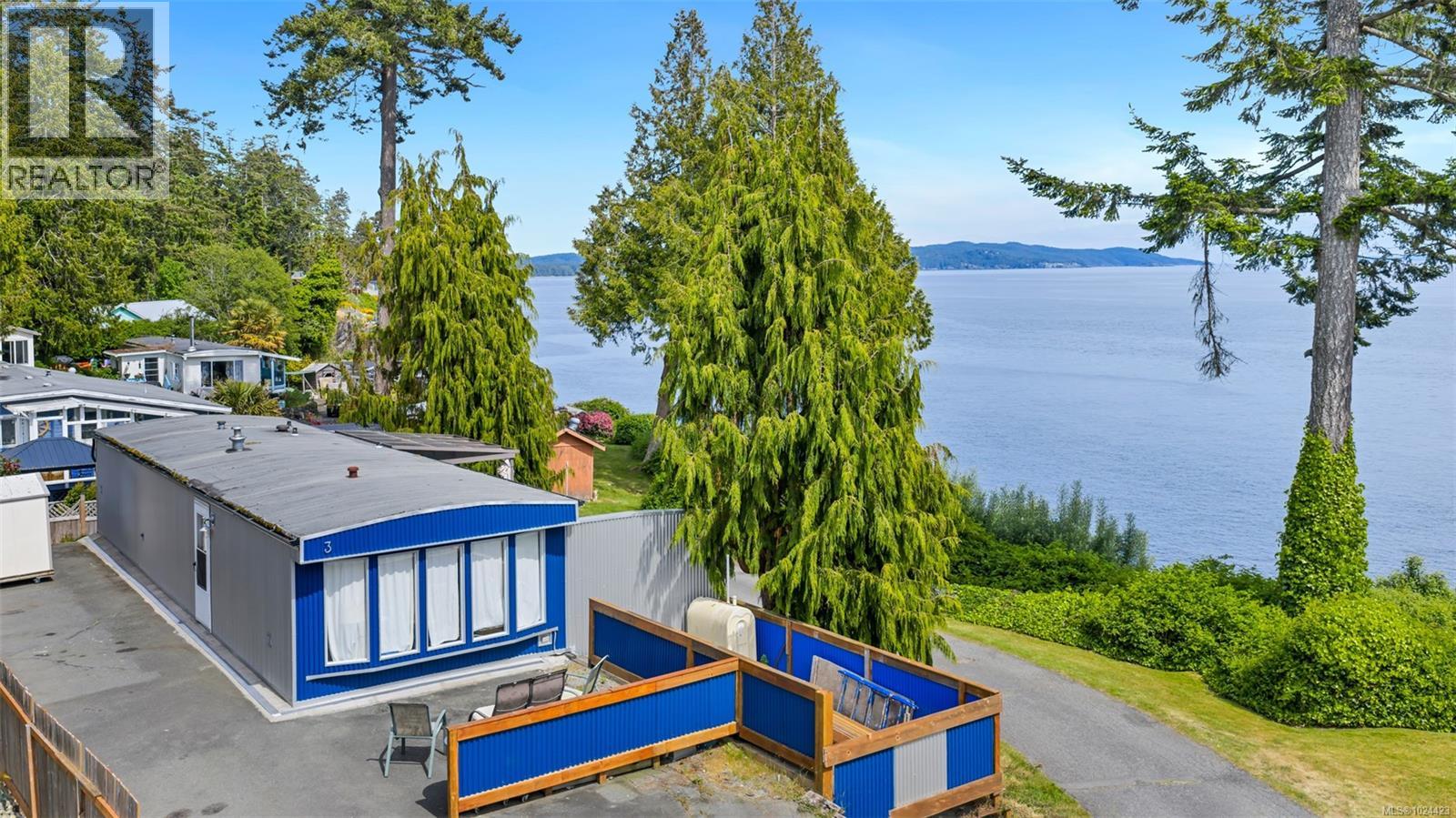 3 8177 West Coast Road, Sooke