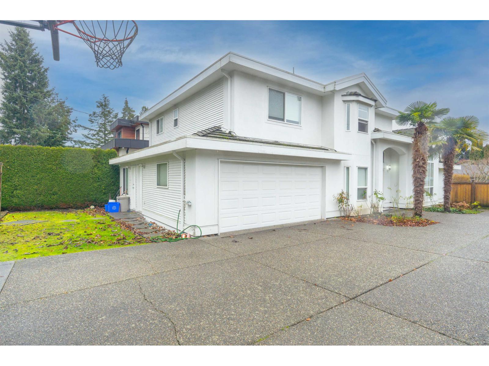 1388 LEE STREET, White Rock