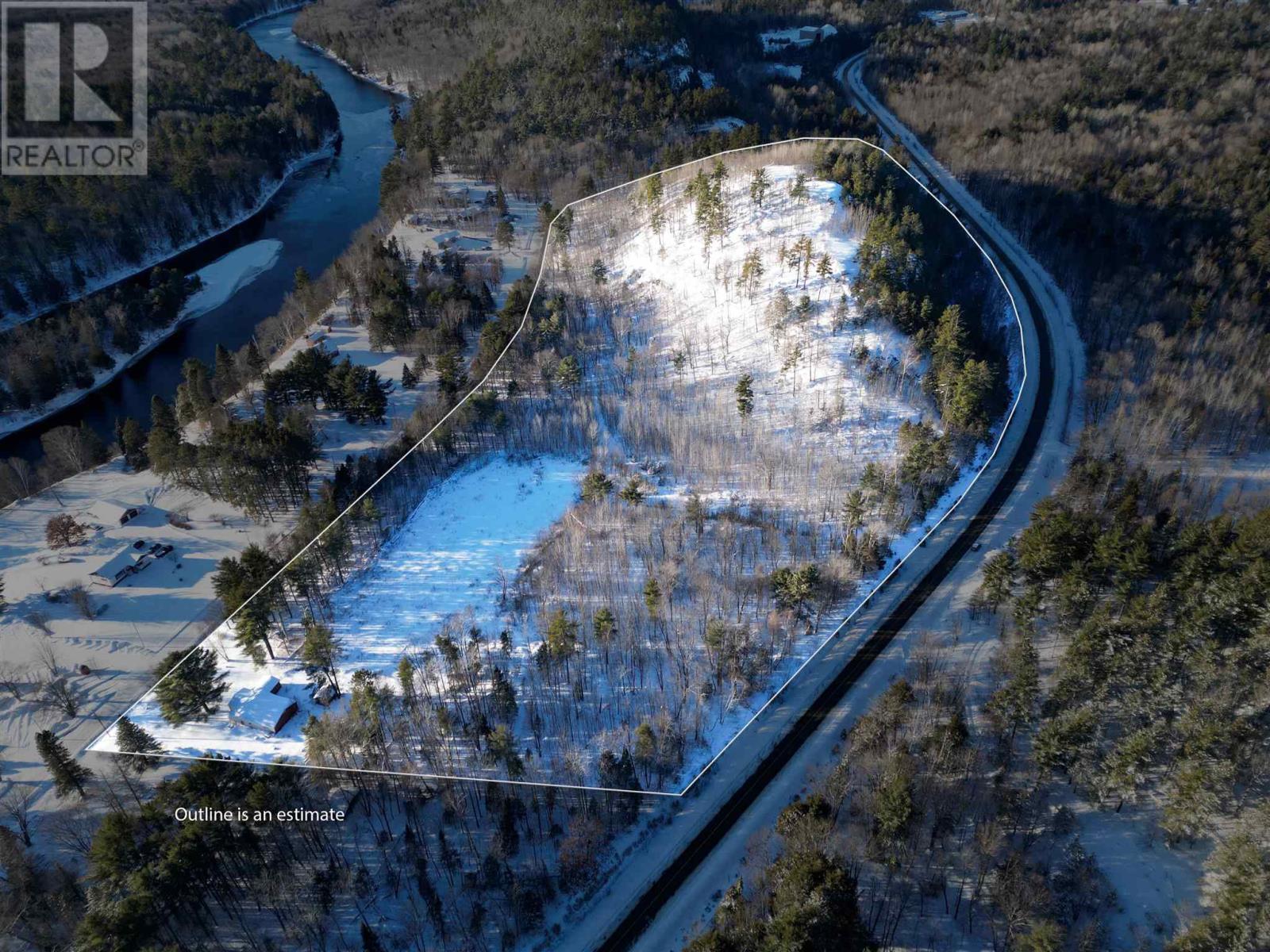 6-8 Robertson Road - Photo 2 of 18, Iron Bridge, Ontario