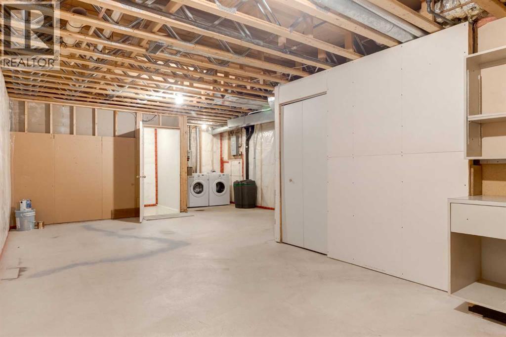 Single Family House for Sale in    Street SW Woodbine Calgary 