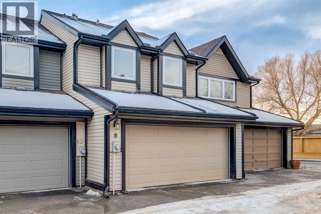 Single Family House for Sale in    Street SW Woodbine Calgary 