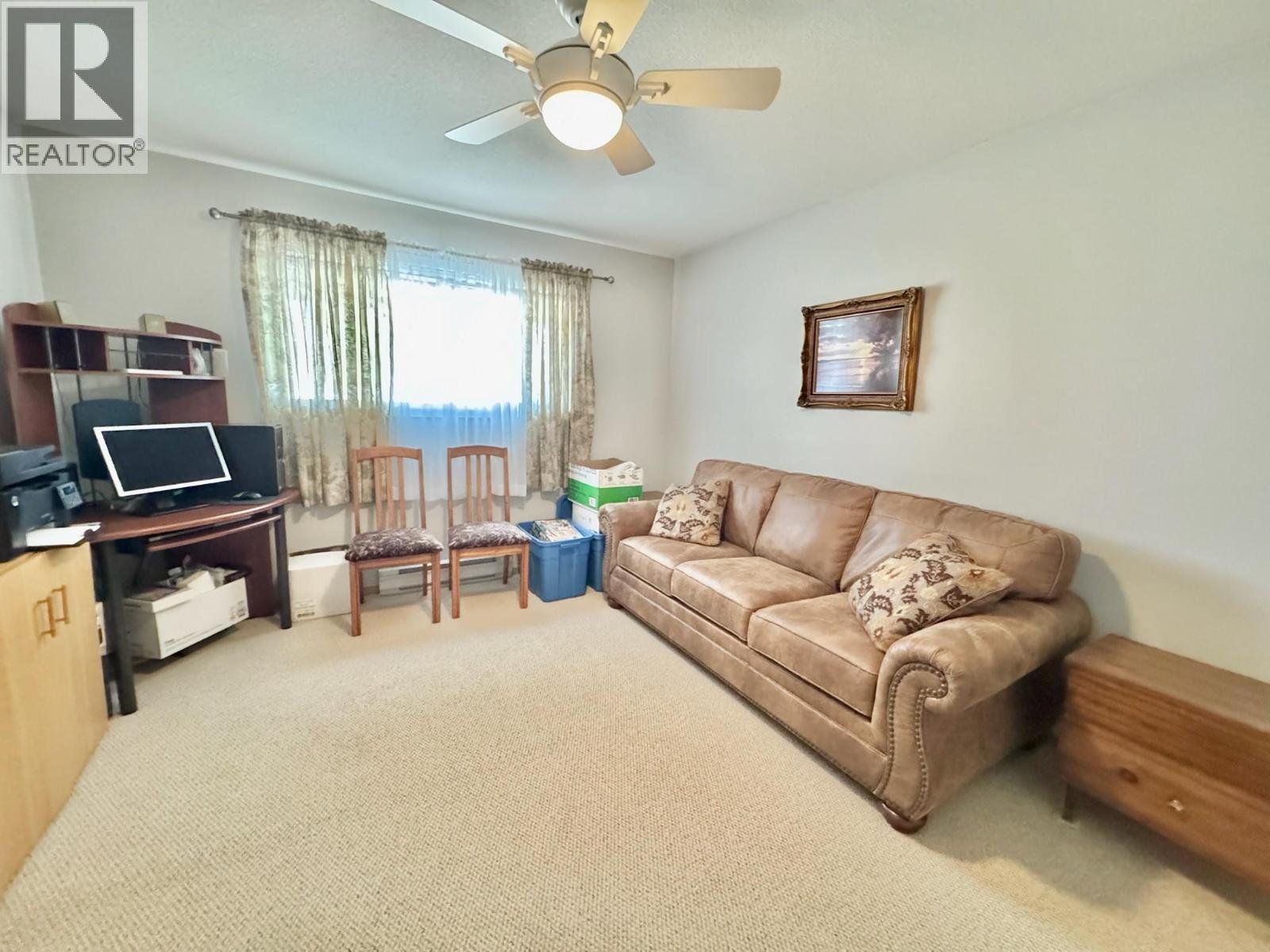 195 Warren Ave Street W Unit# 308, Penticton