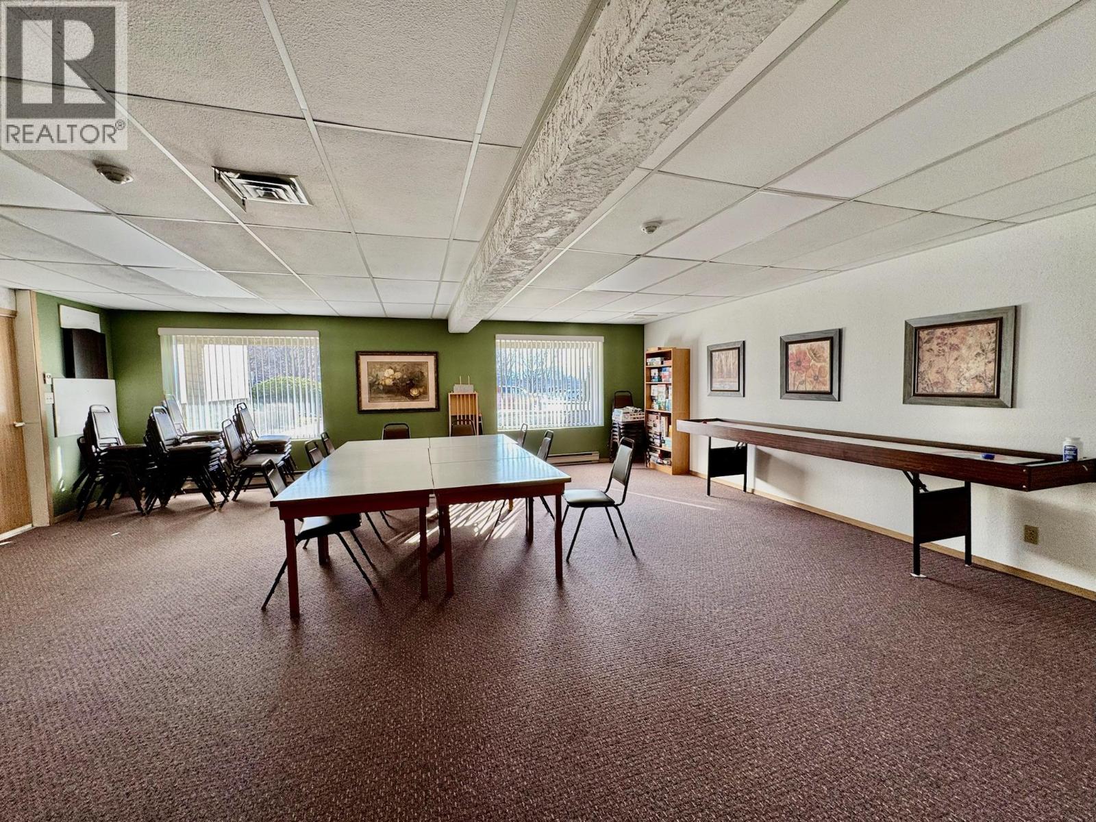 195 Warren Ave Street W Unit# 308, Penticton