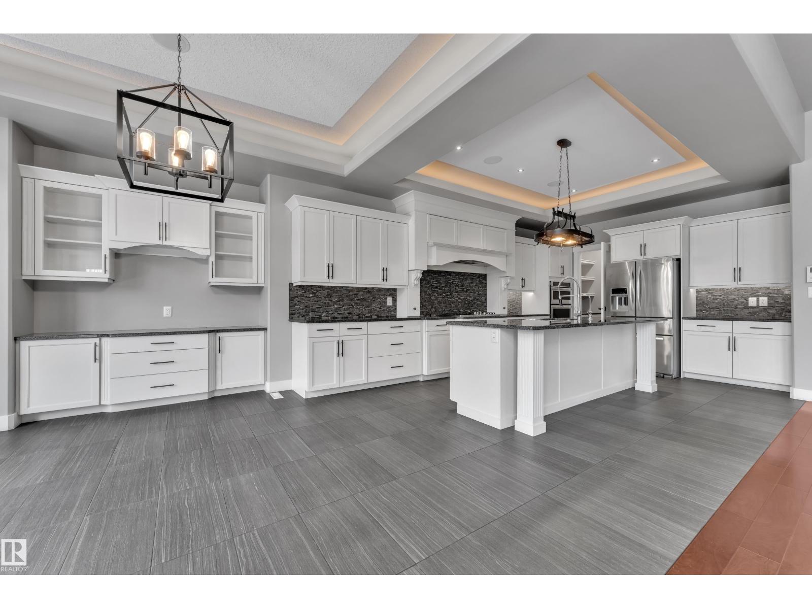 4107 WESTCLIFF HE SW, Edmonton