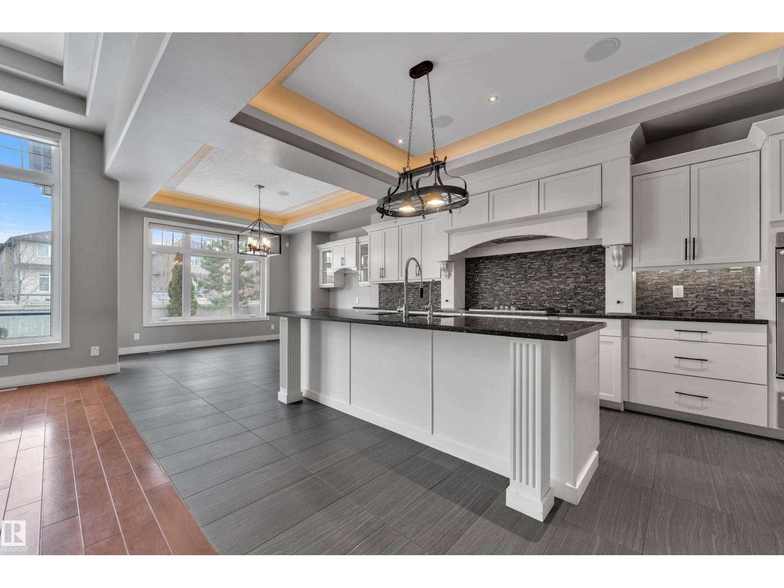 4107 WESTCLIFF HE SW, Edmonton