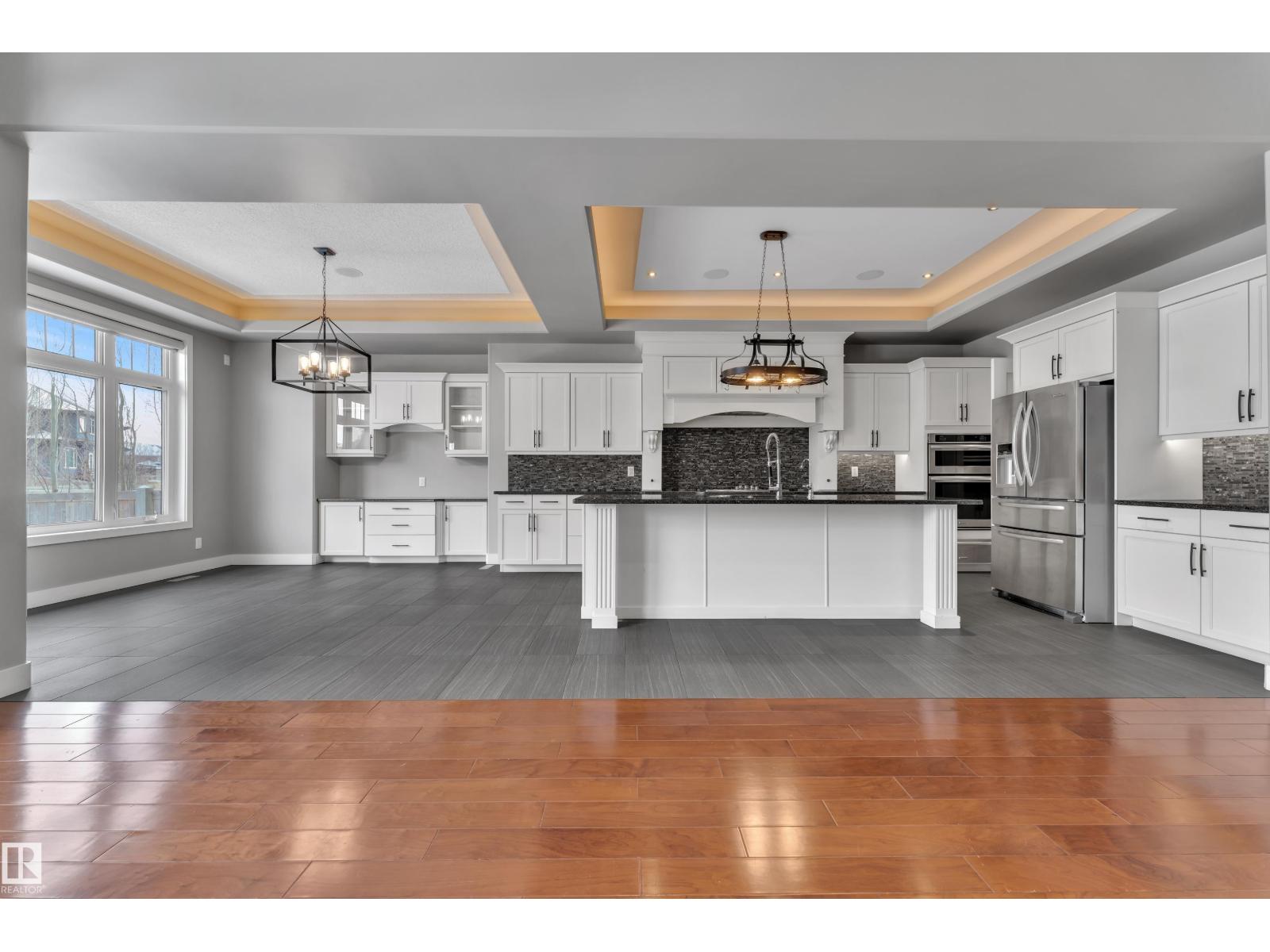 4107 WESTCLIFF HE SW, Edmonton