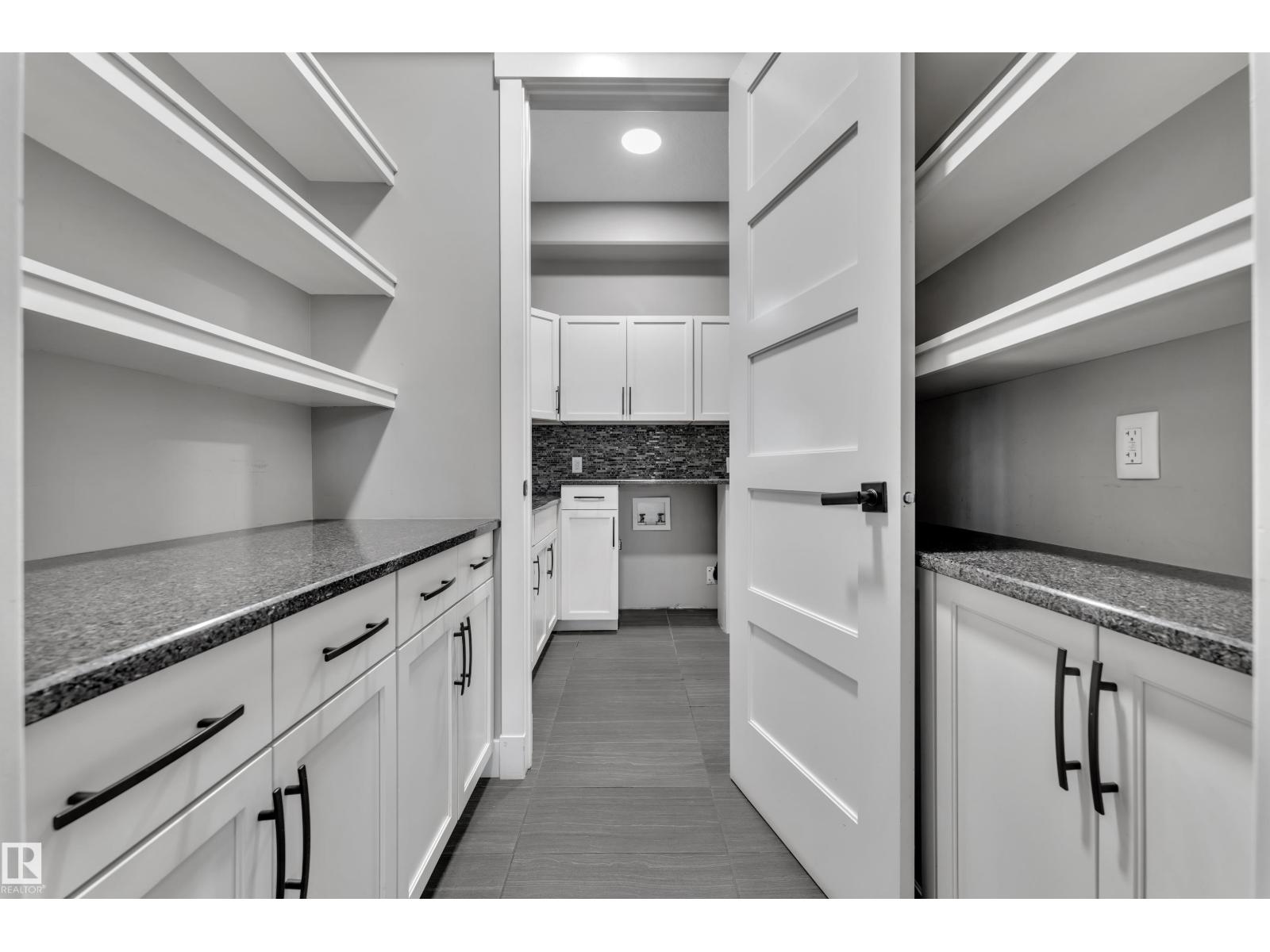 4107 WESTCLIFF HE SW, Edmonton