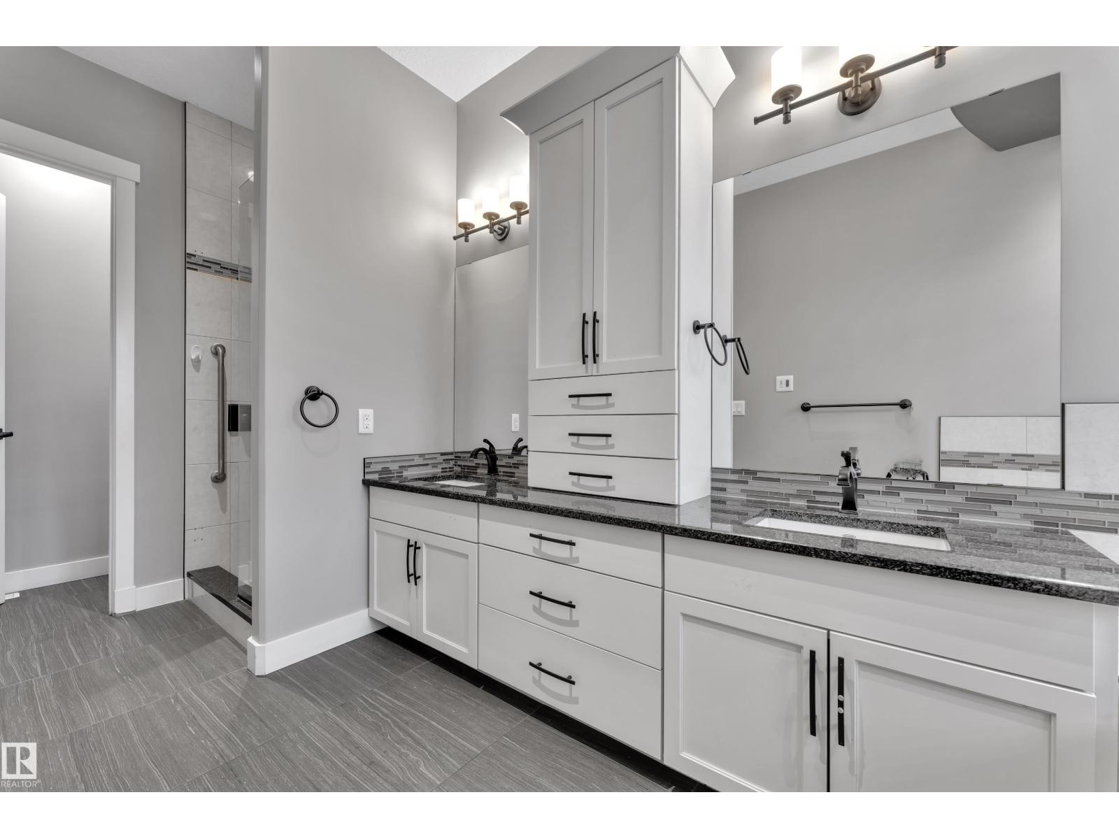 4107 WESTCLIFF HE SW, Edmonton