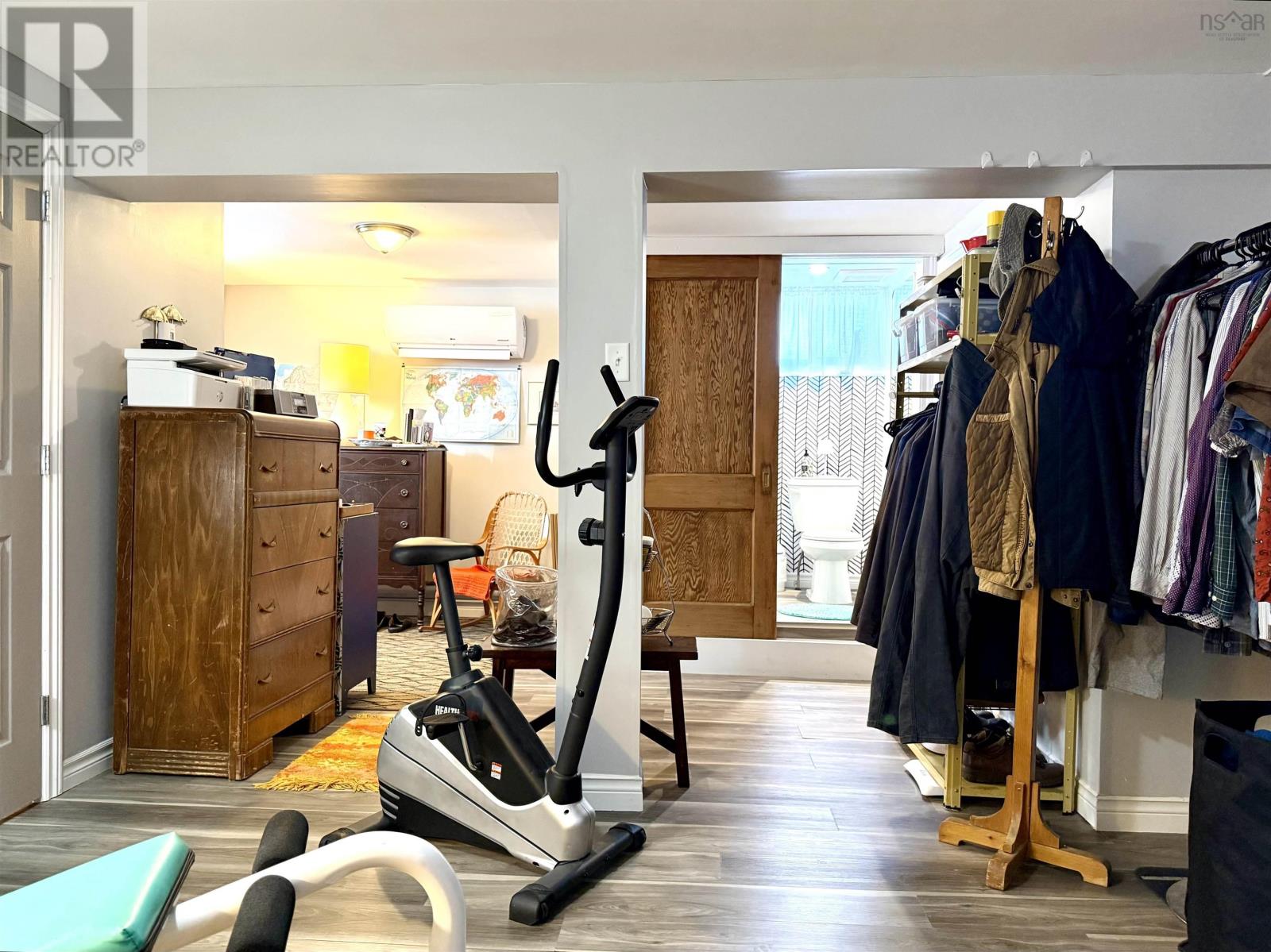 Property 38 of 47 of 24 Rhodes Avenue