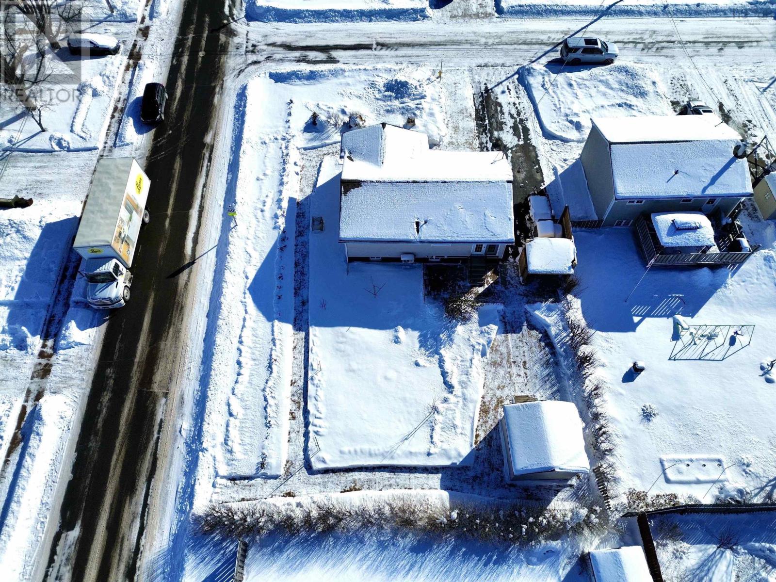 Property 4 of 47 of 24 Rhodes Avenue