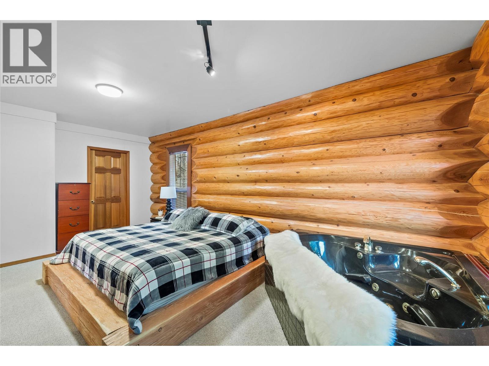 2822 Juniper Crescent, Blind Bay