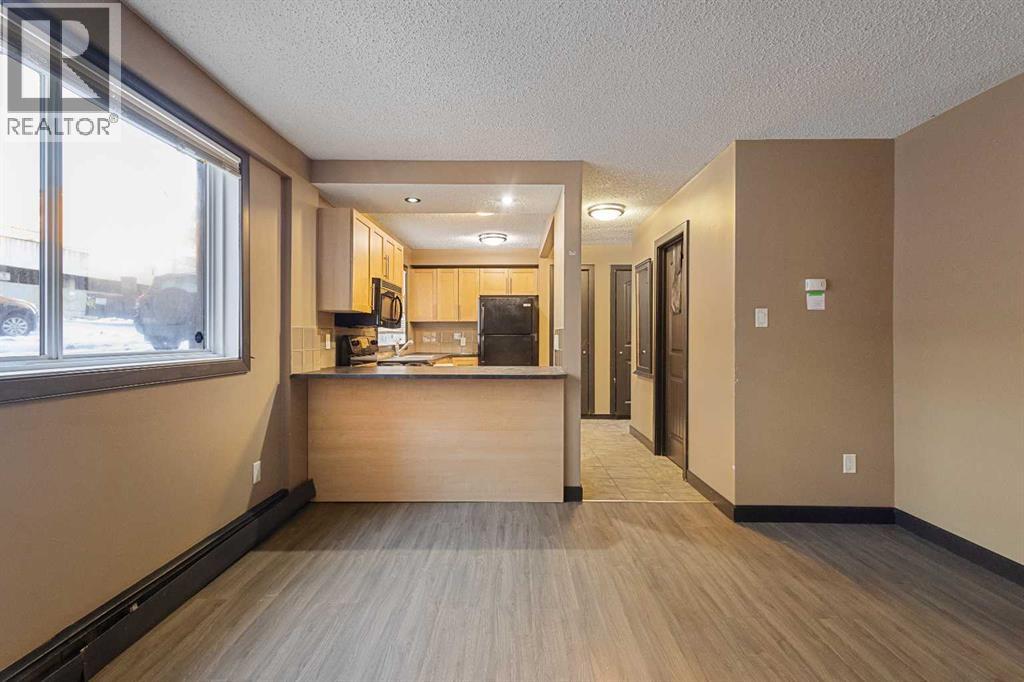 Single Family House Loft for Sale in    Avenue SW Beltline Calgary 