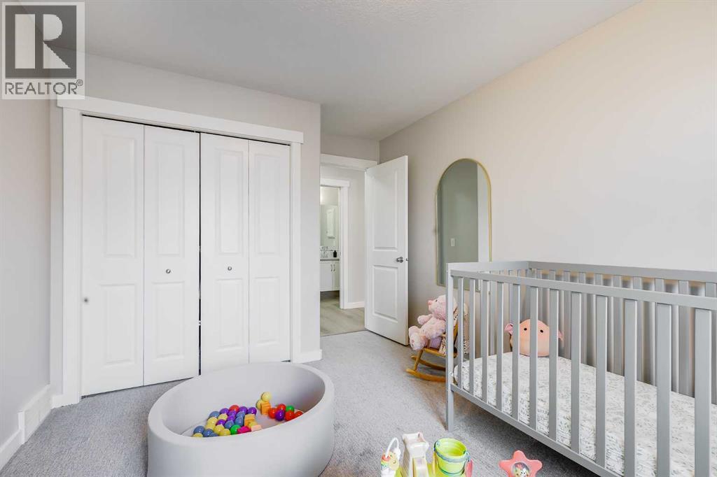 Single Family House for Sale in  Chapalina Court SE Chaparral Calgary 